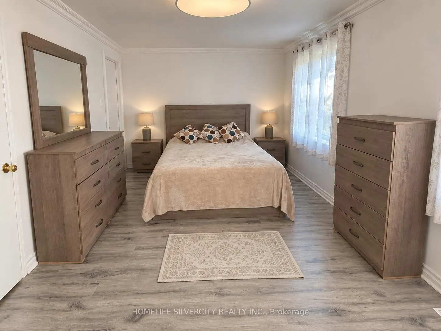 151 Thoms Crescent