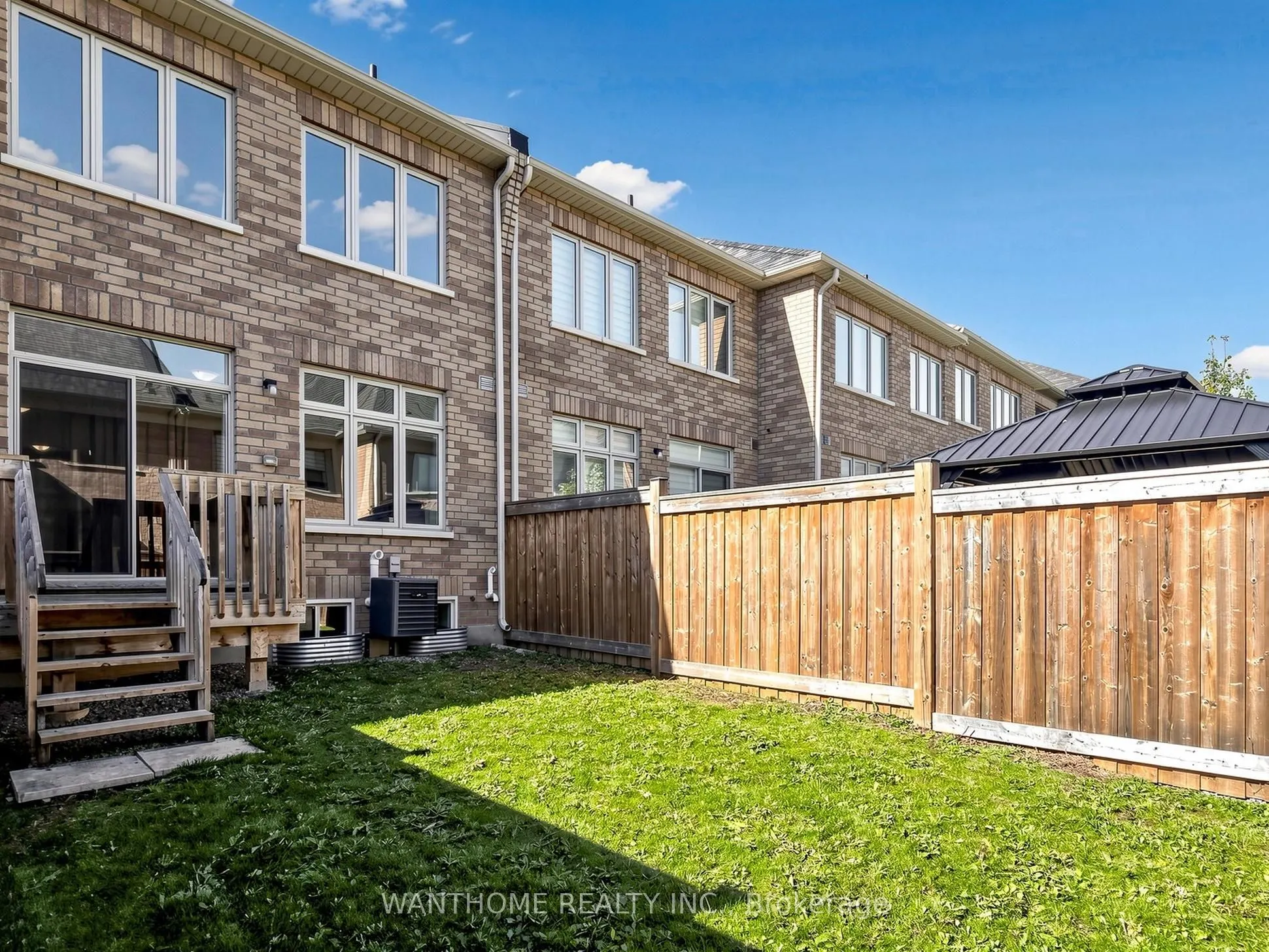 86 Prunella Crescent