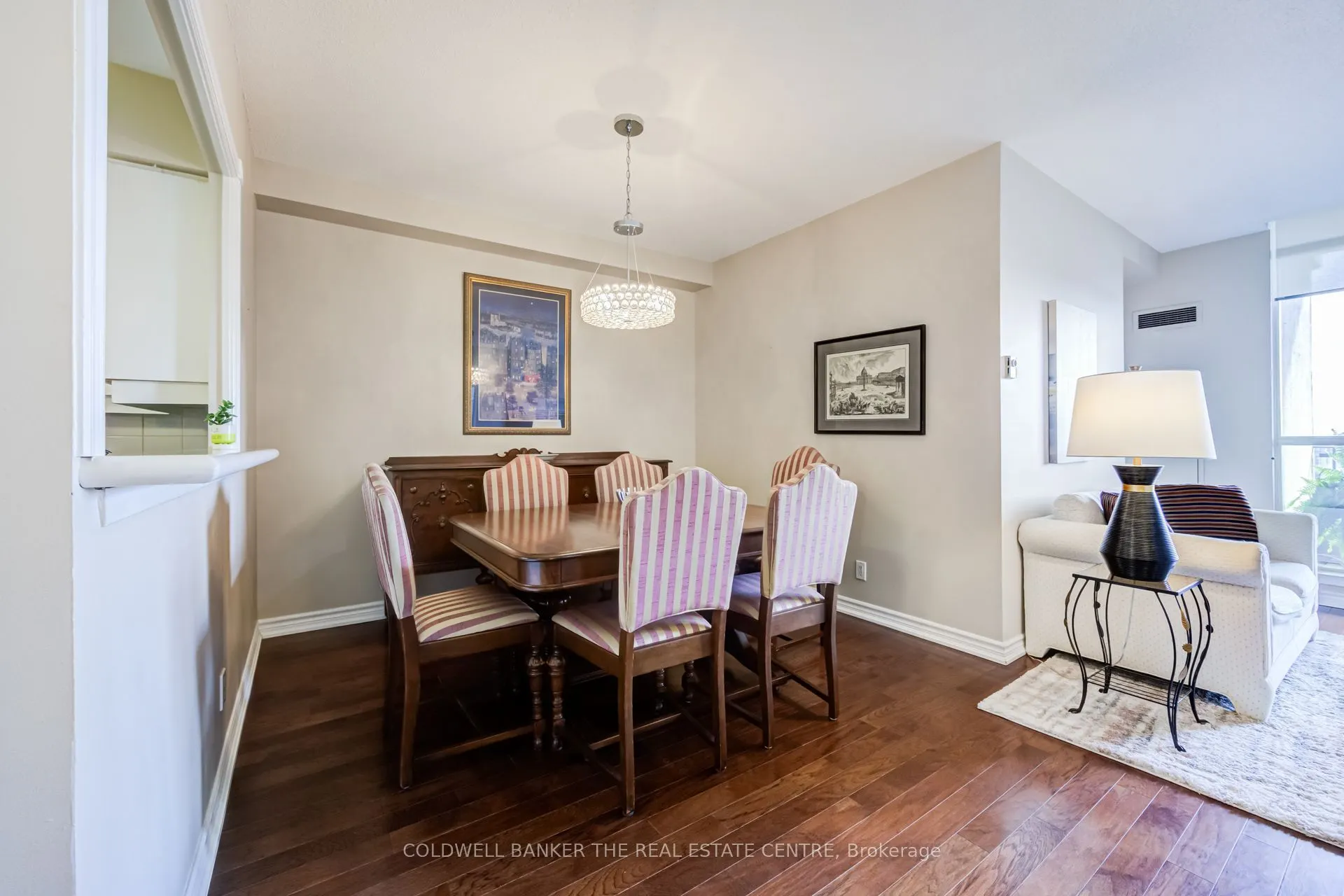 32 Clarissa Drive #Ph22