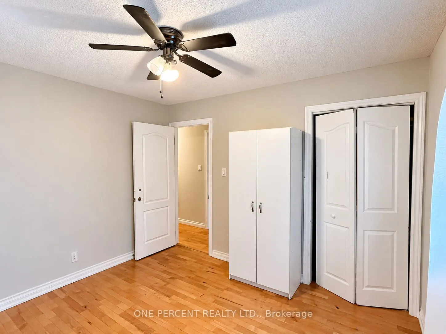 526 Highland Crescent