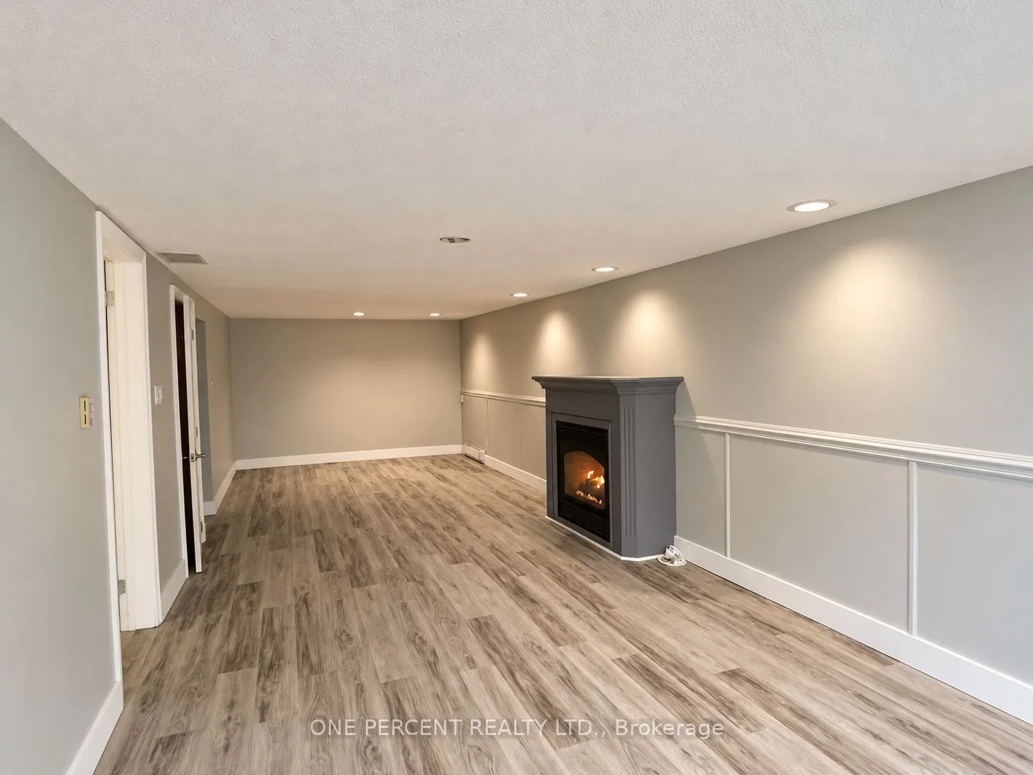 526 Highland Crescent