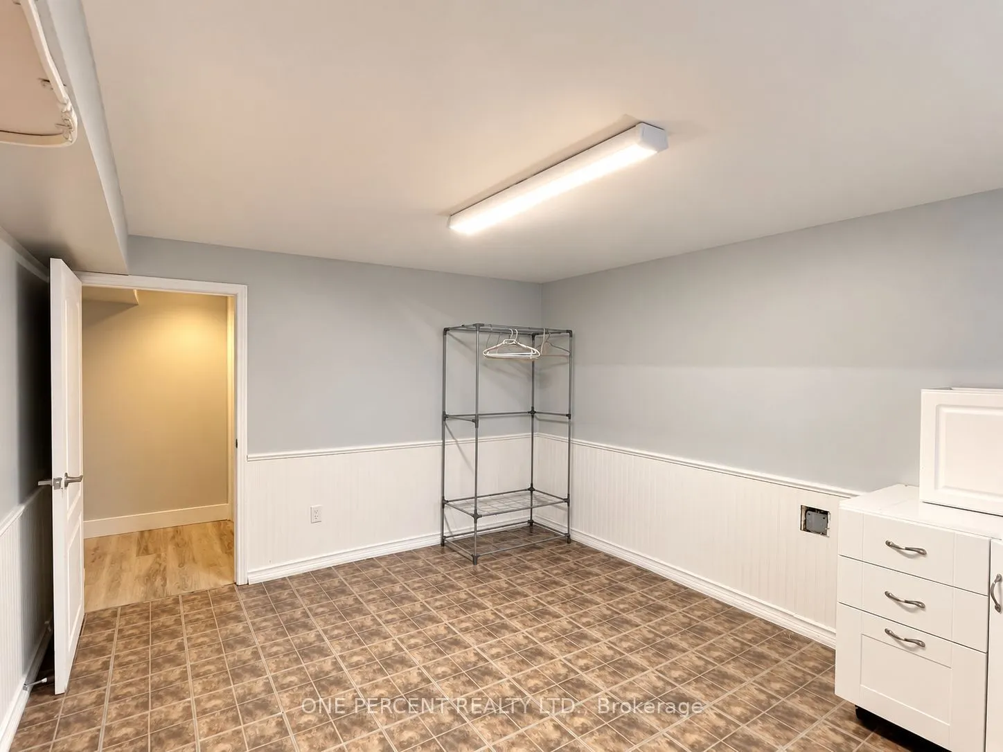 526 Highland Crescent