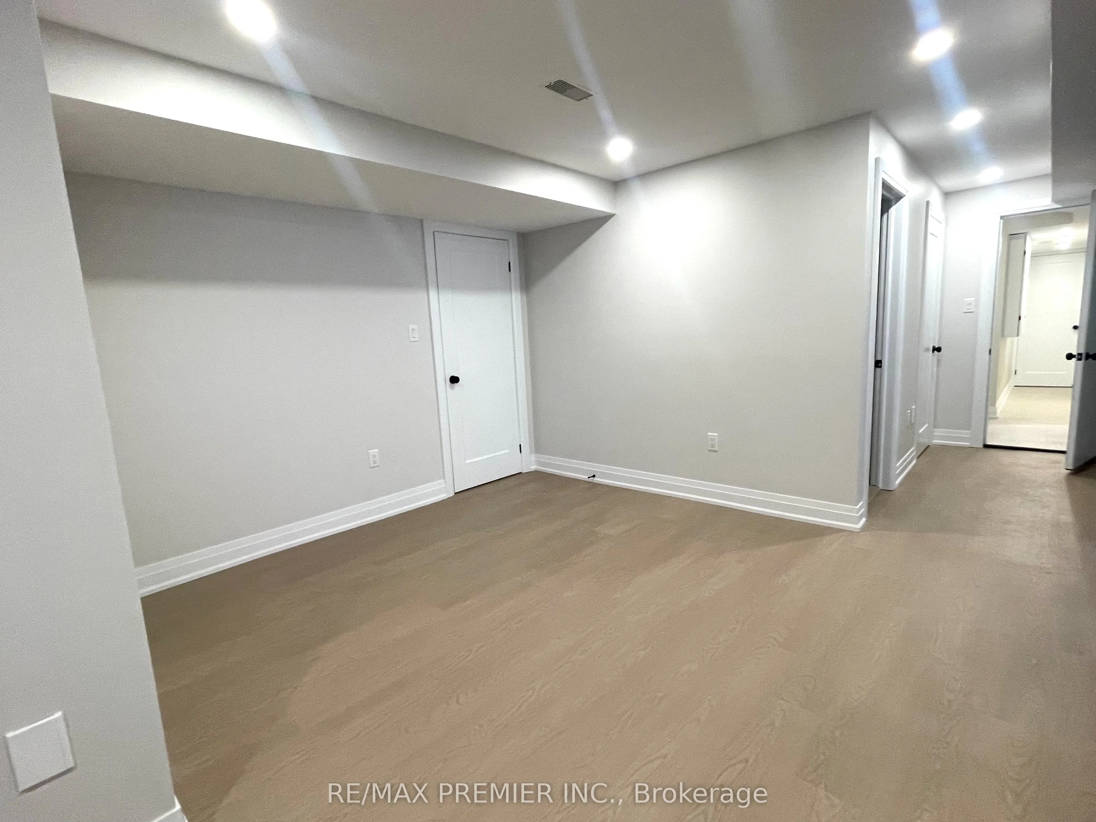 115 Mapes Avenue