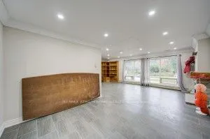 12 Westgate Boulevard