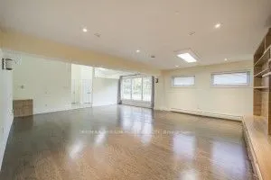 12 Westgate Boulevard