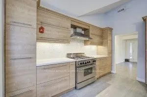 12 Westgate Boulevard