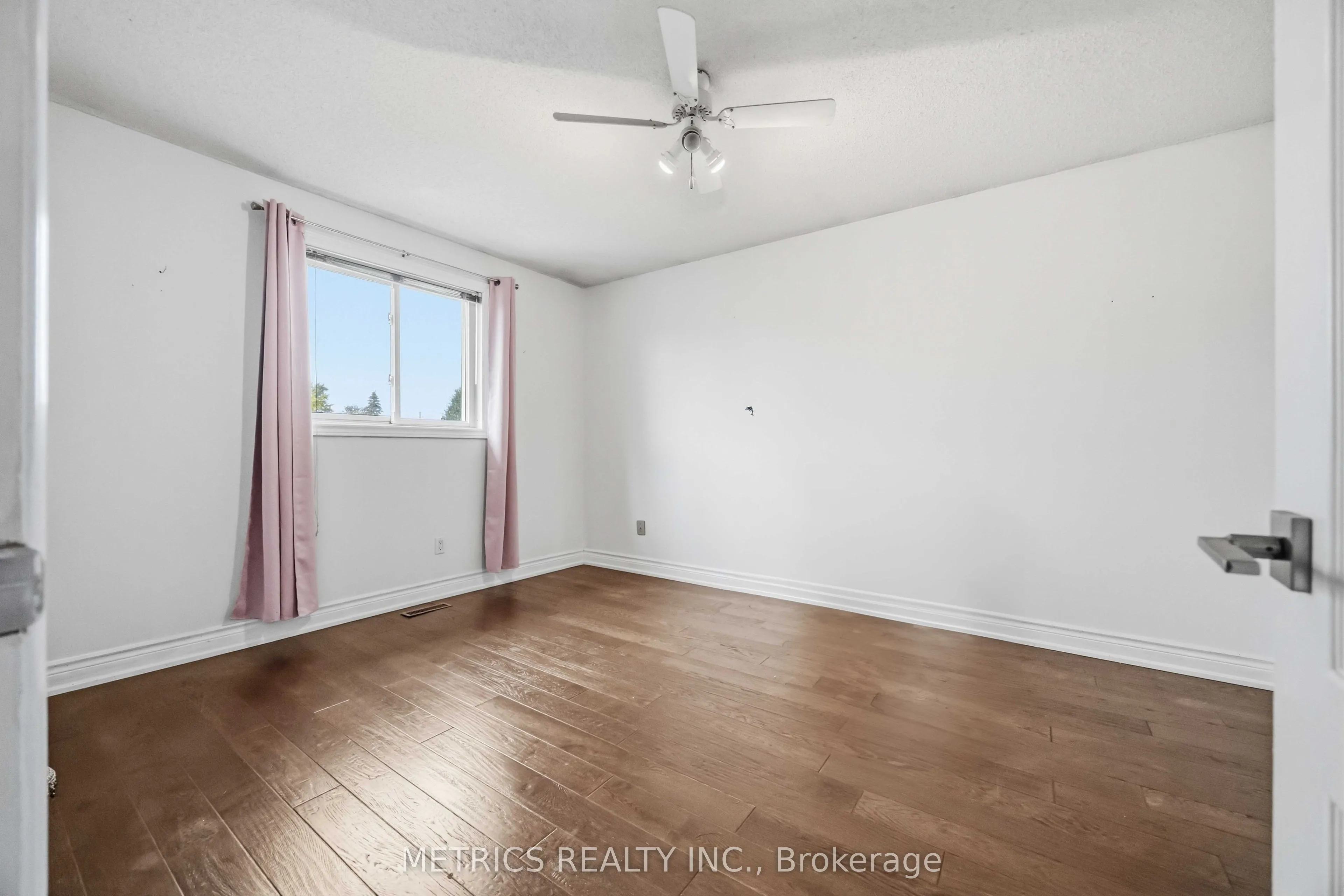 168 Fieldgate Drive