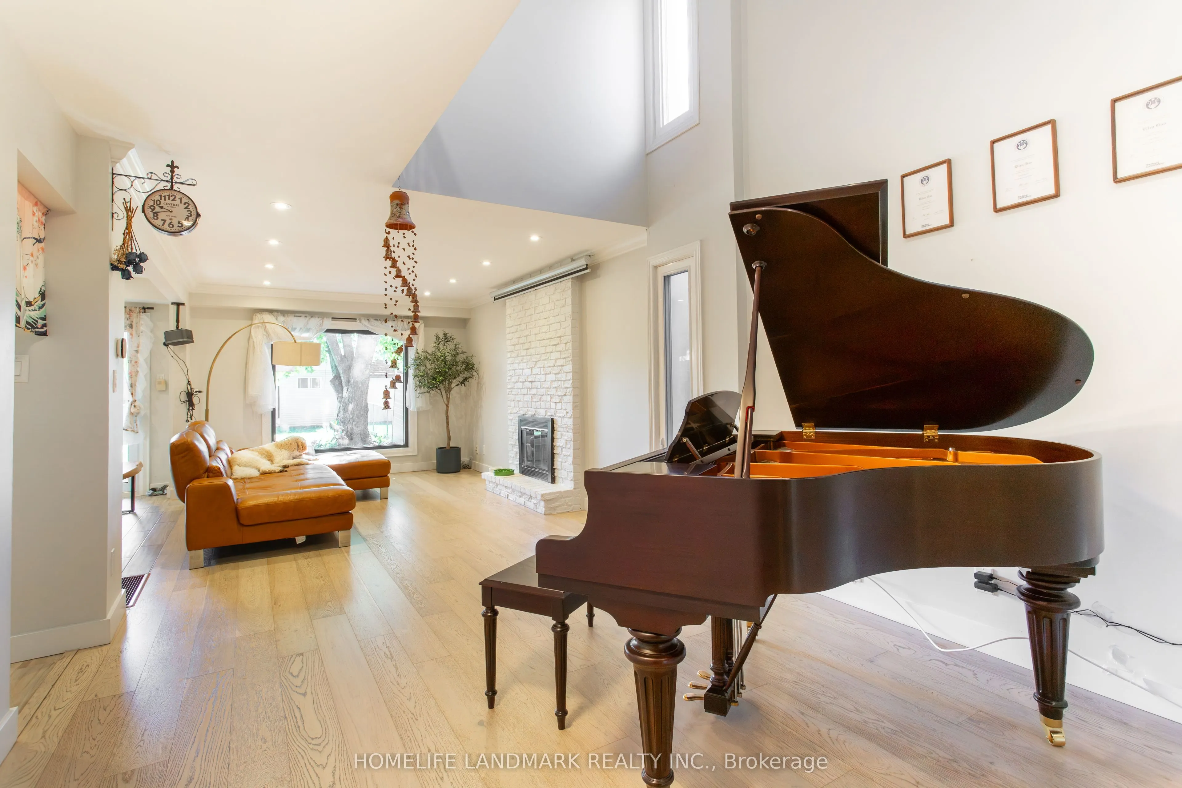 15 Foxglove Court