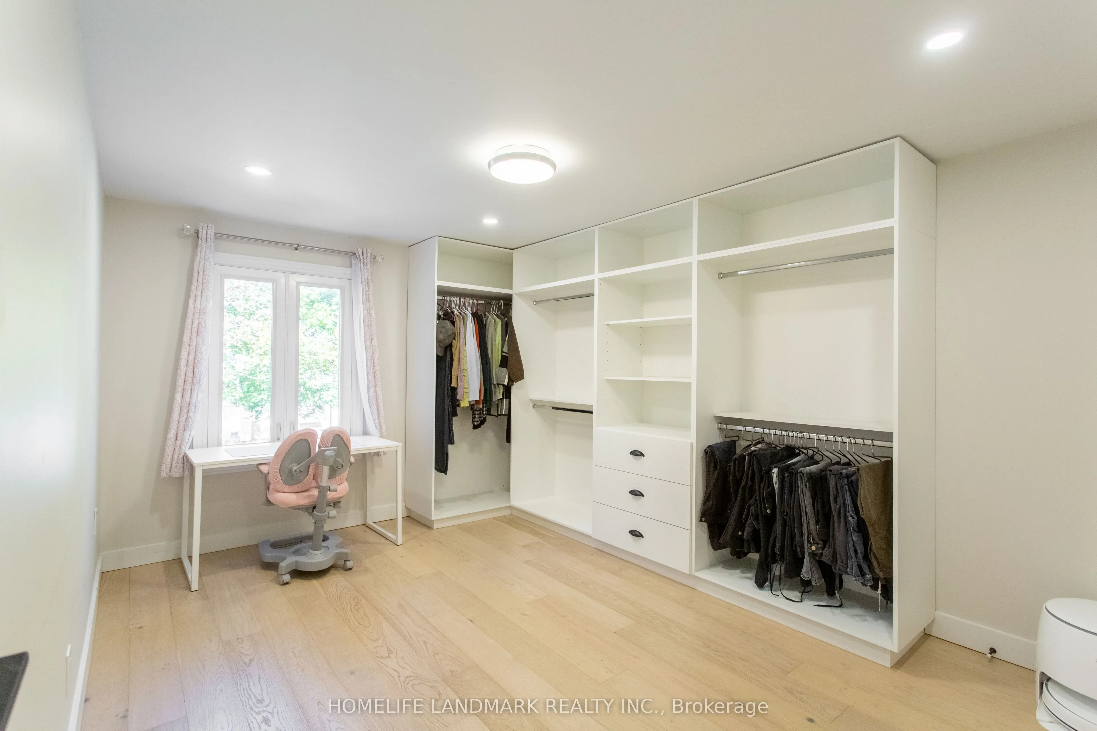15 Foxglove Court
