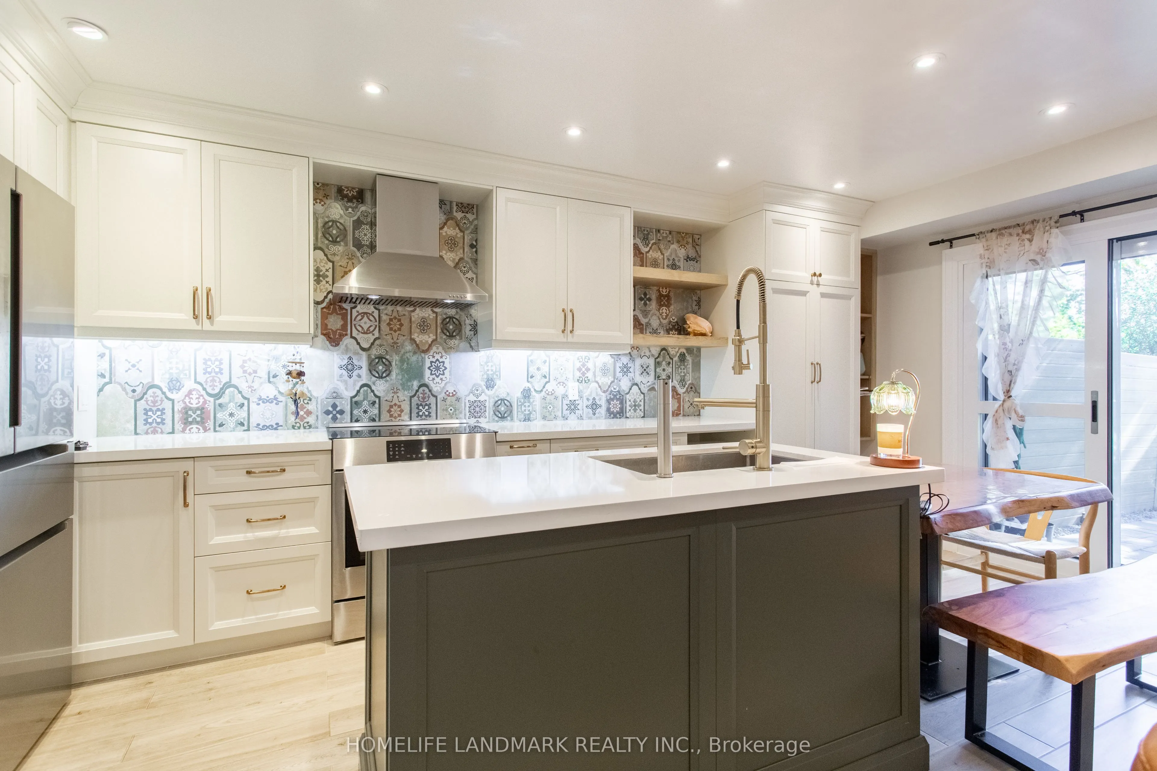 15 Foxglove Court