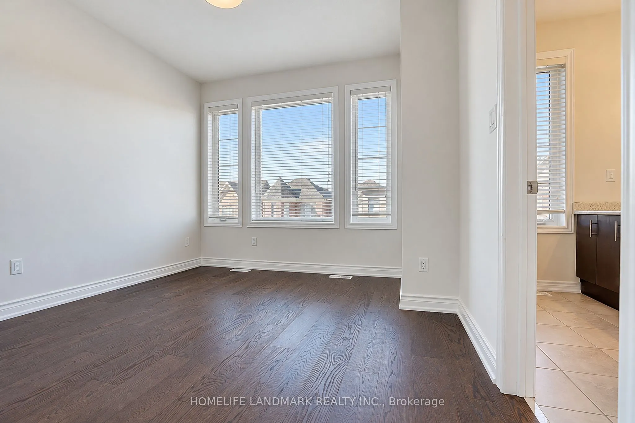 27 Applegate Drive