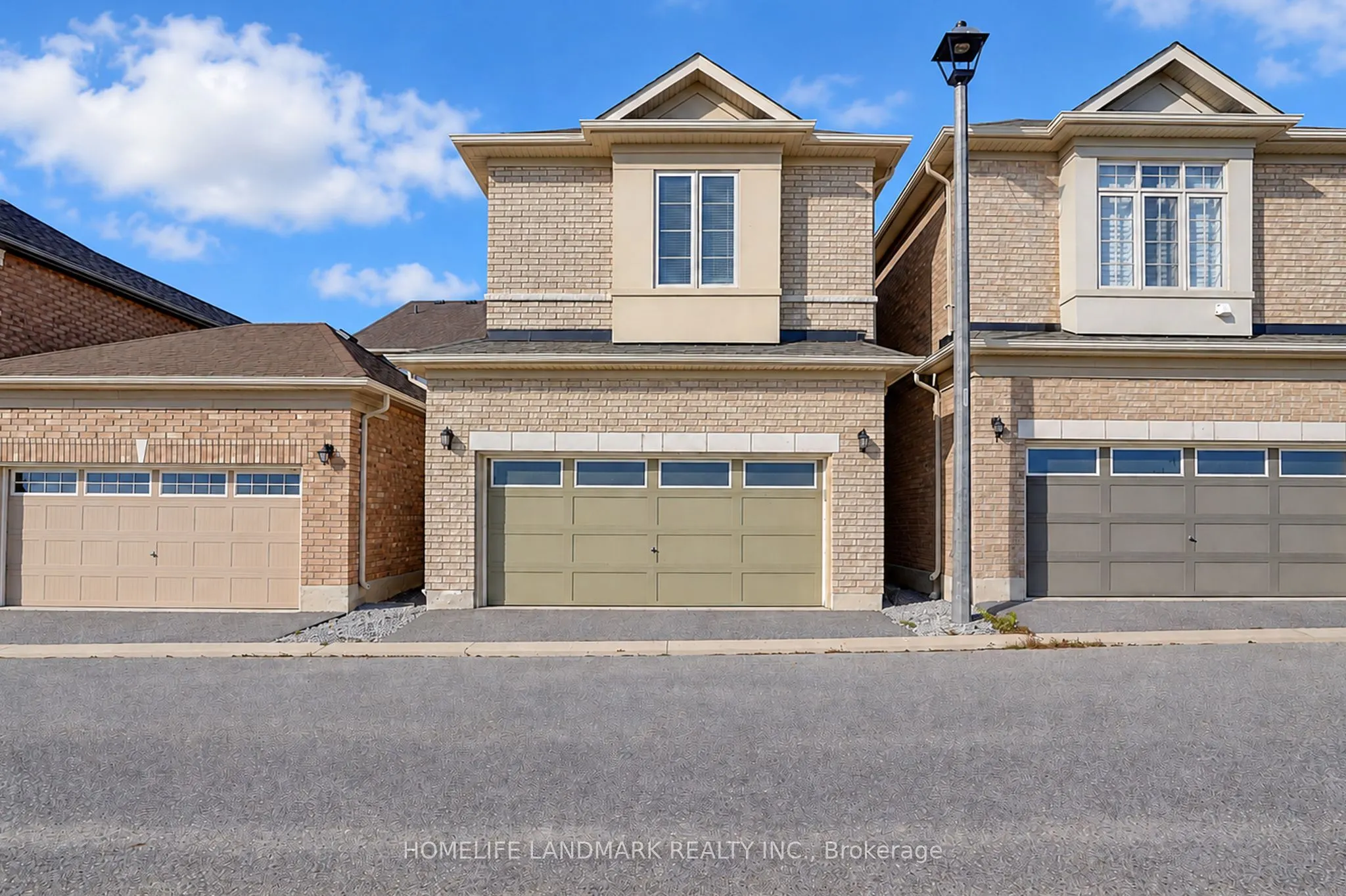 27 Applegate Drive