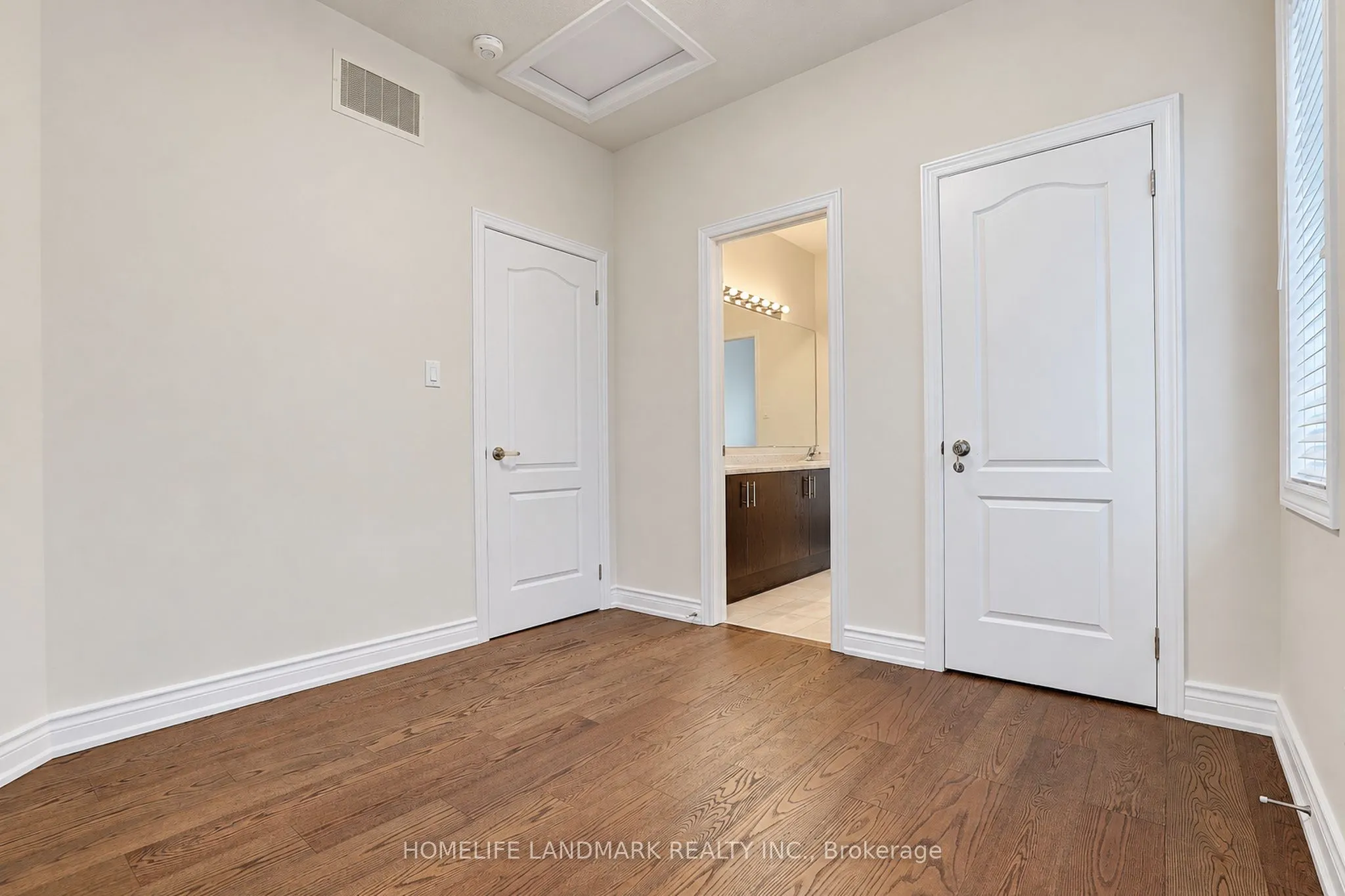 27 Applegate Drive