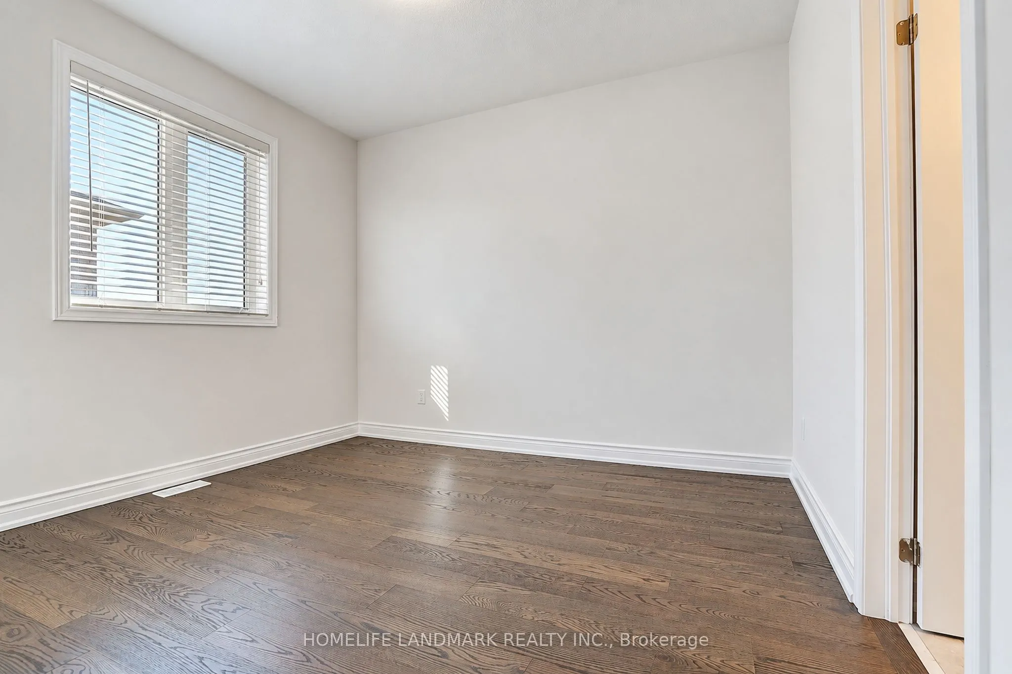27 Applegate Drive