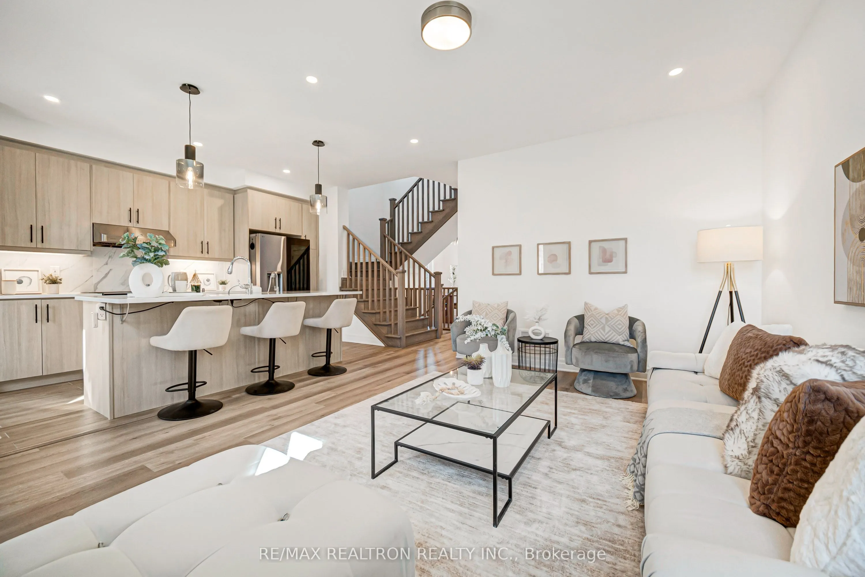 57 Greenridge Crescent