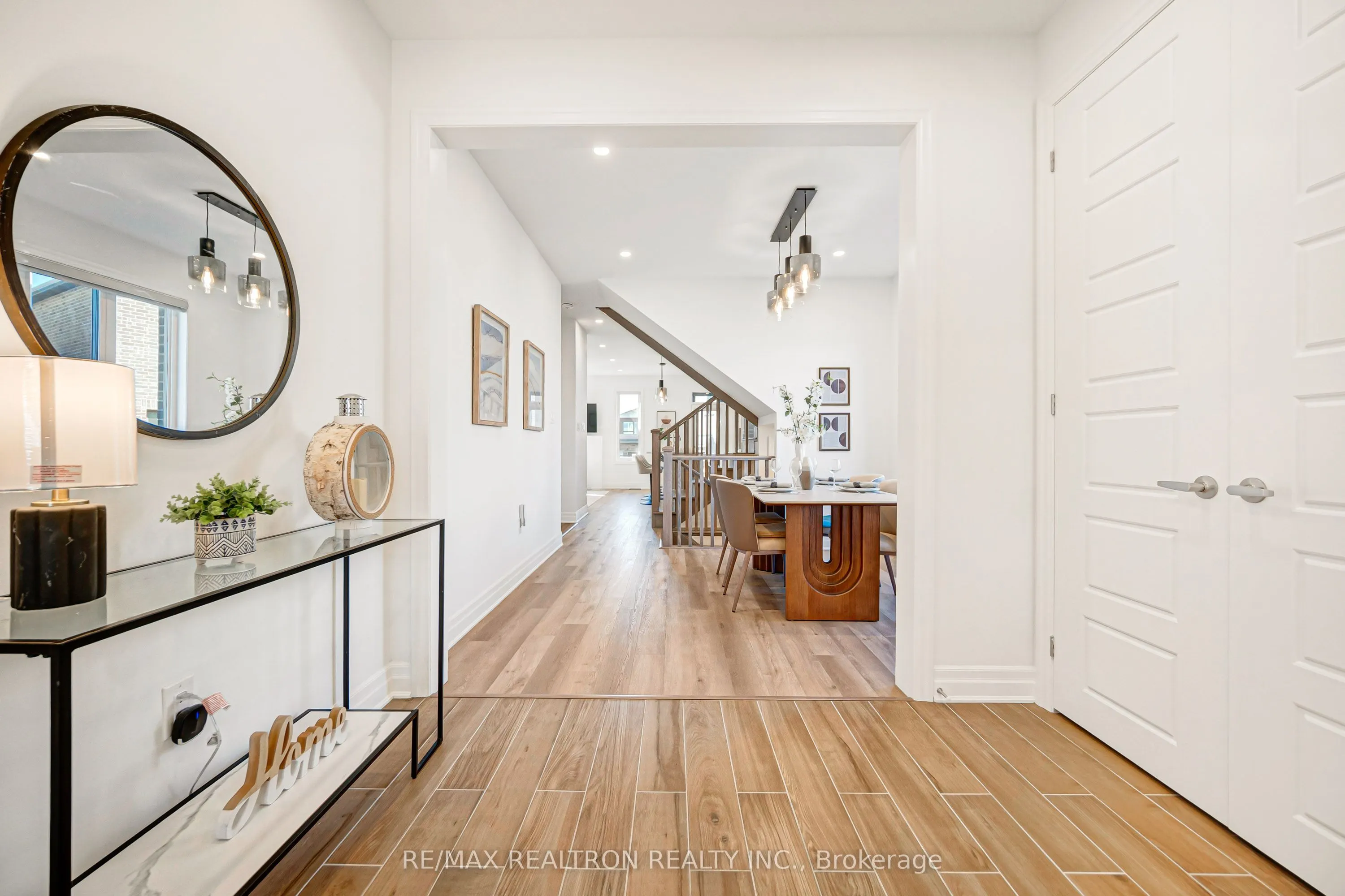 57 Greenridge Crescent