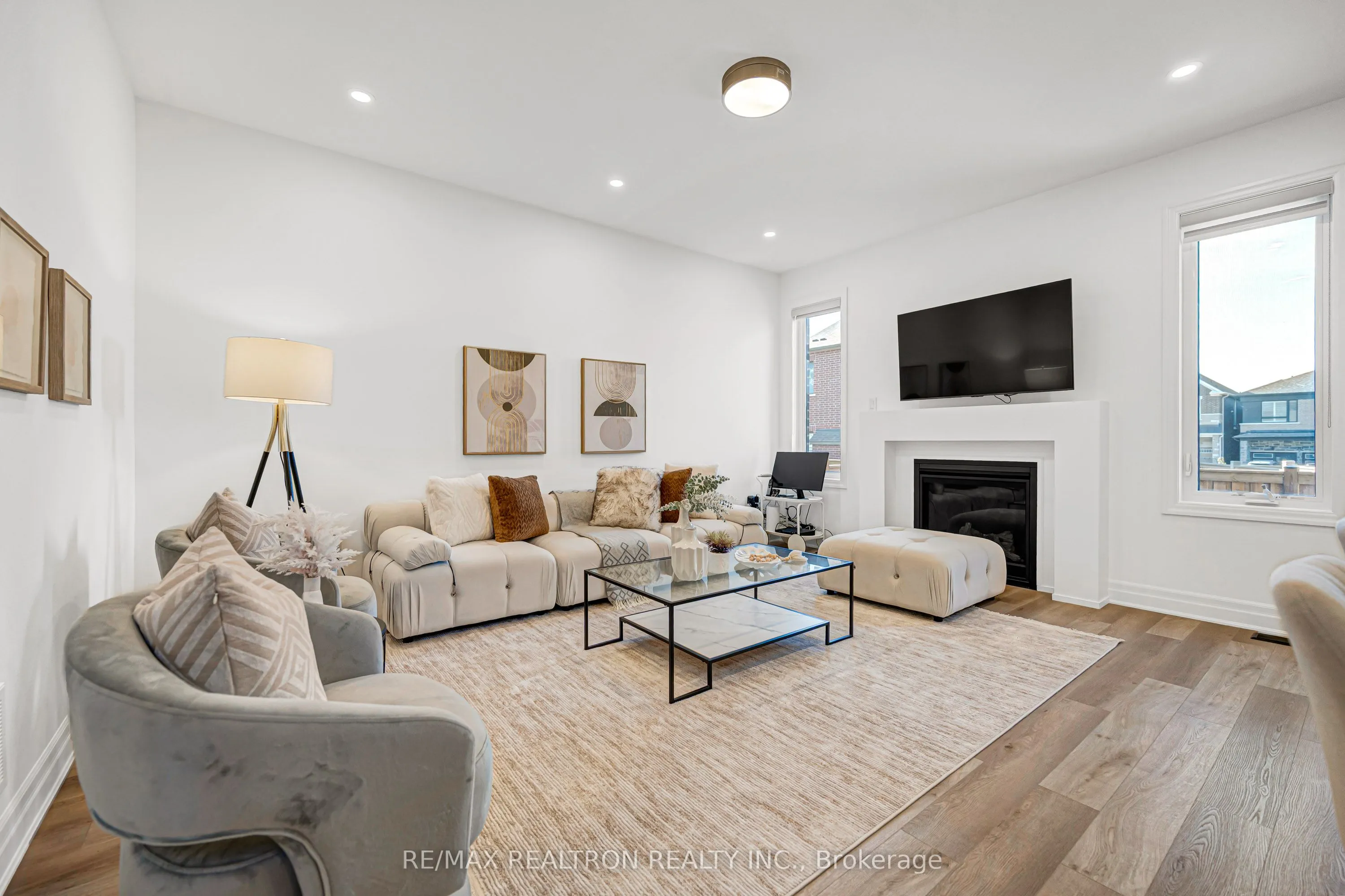 57 Greenridge Crescent