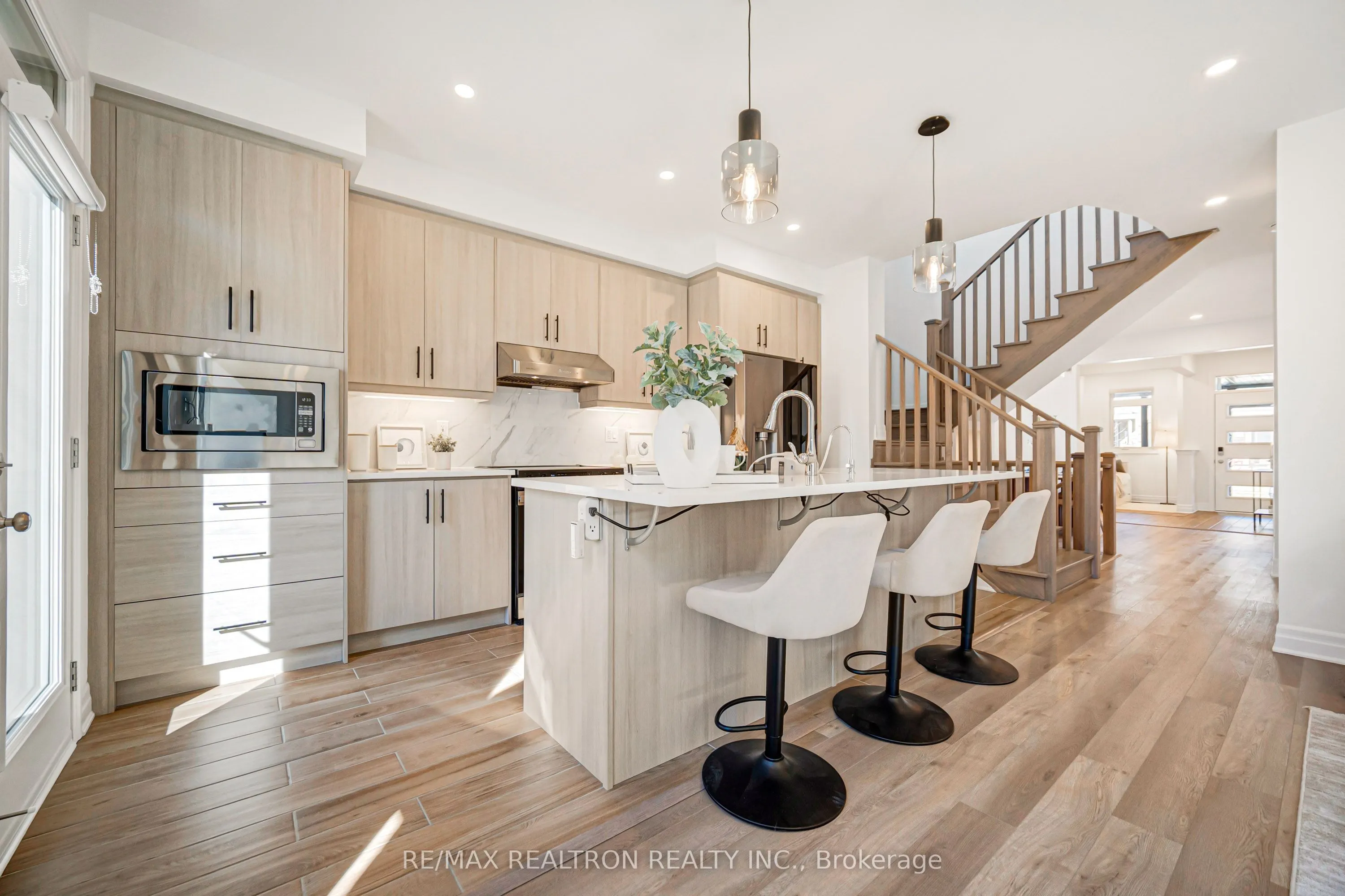 57 Greenridge Crescent