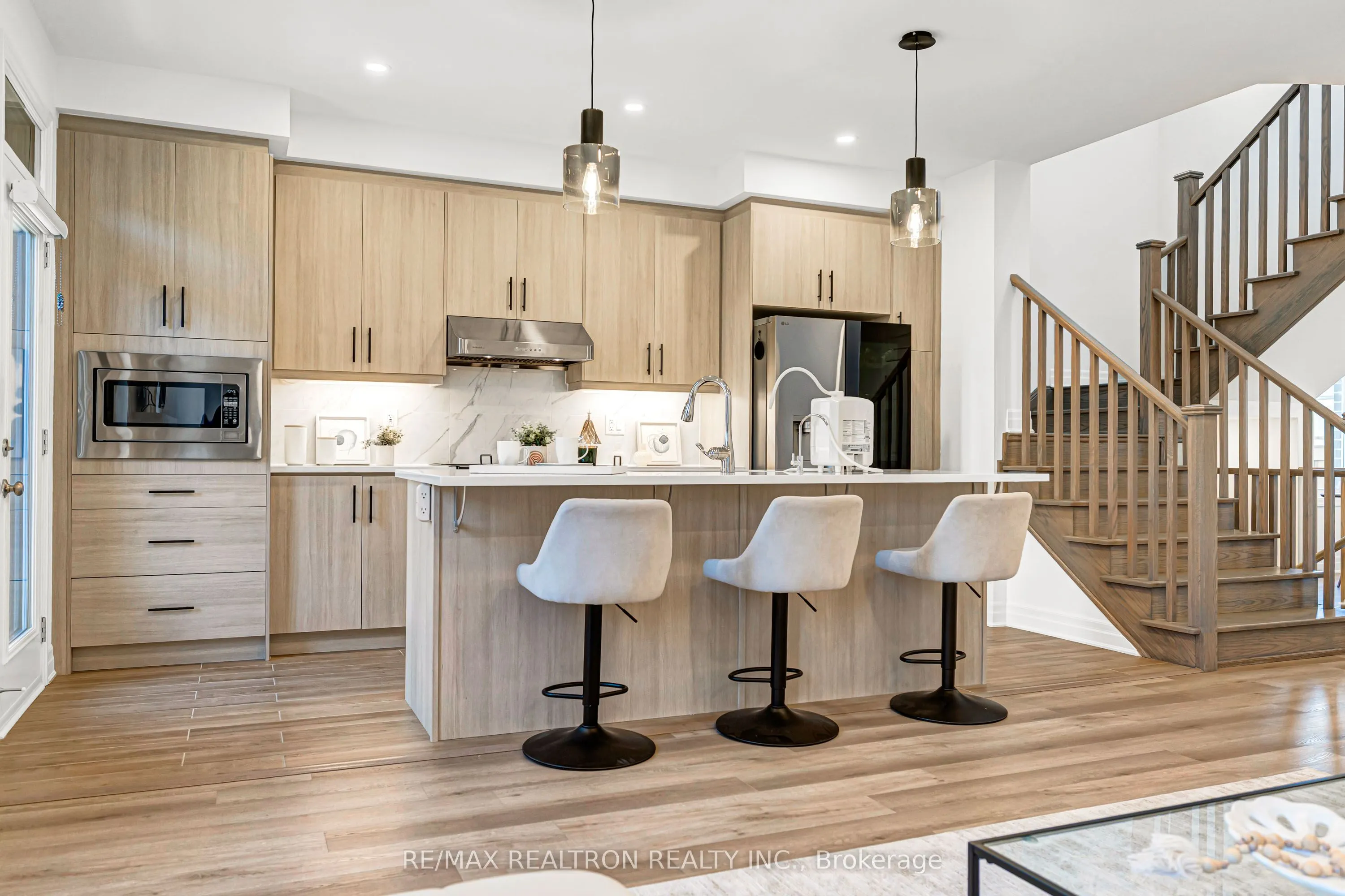 57 Greenridge Crescent