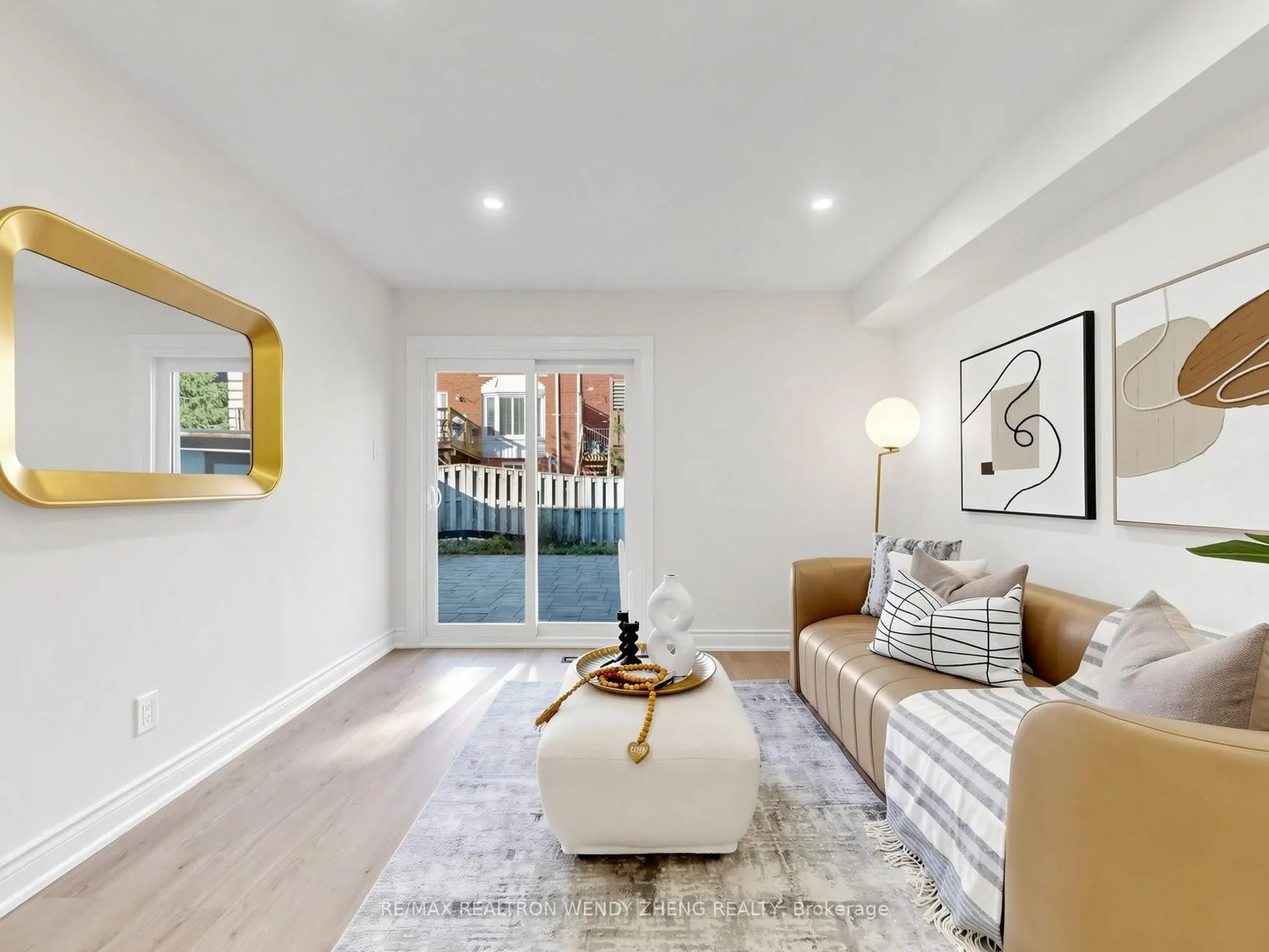 55 Brownstone Circle