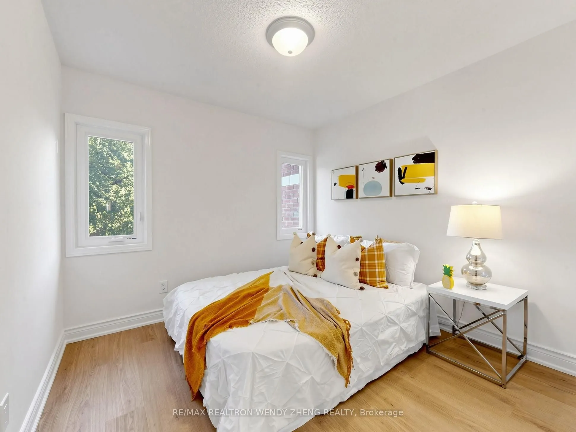 55 Brownstone Circle