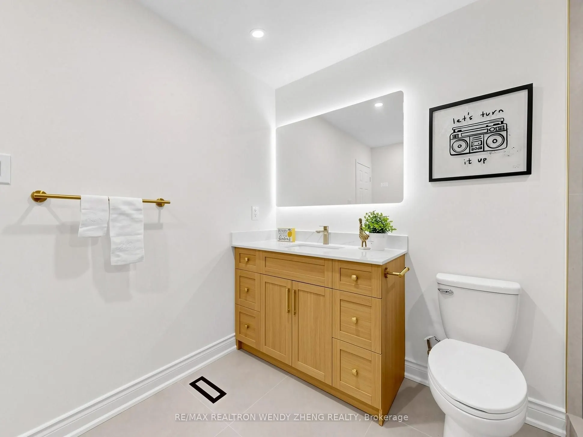 55 Brownstone Circle