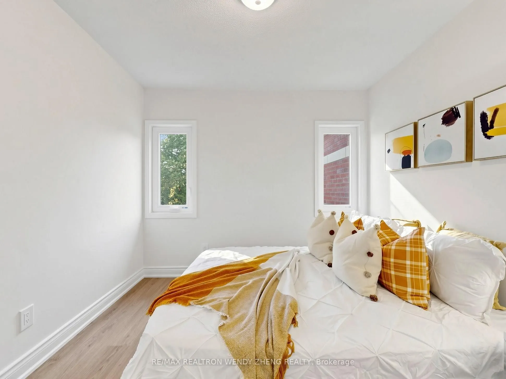 55 Brownstone Circle