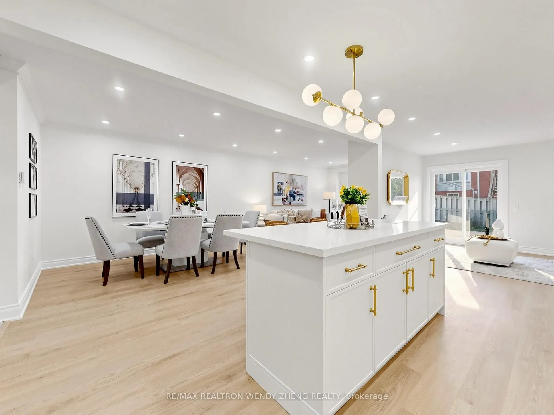 55 Brownstone Circle