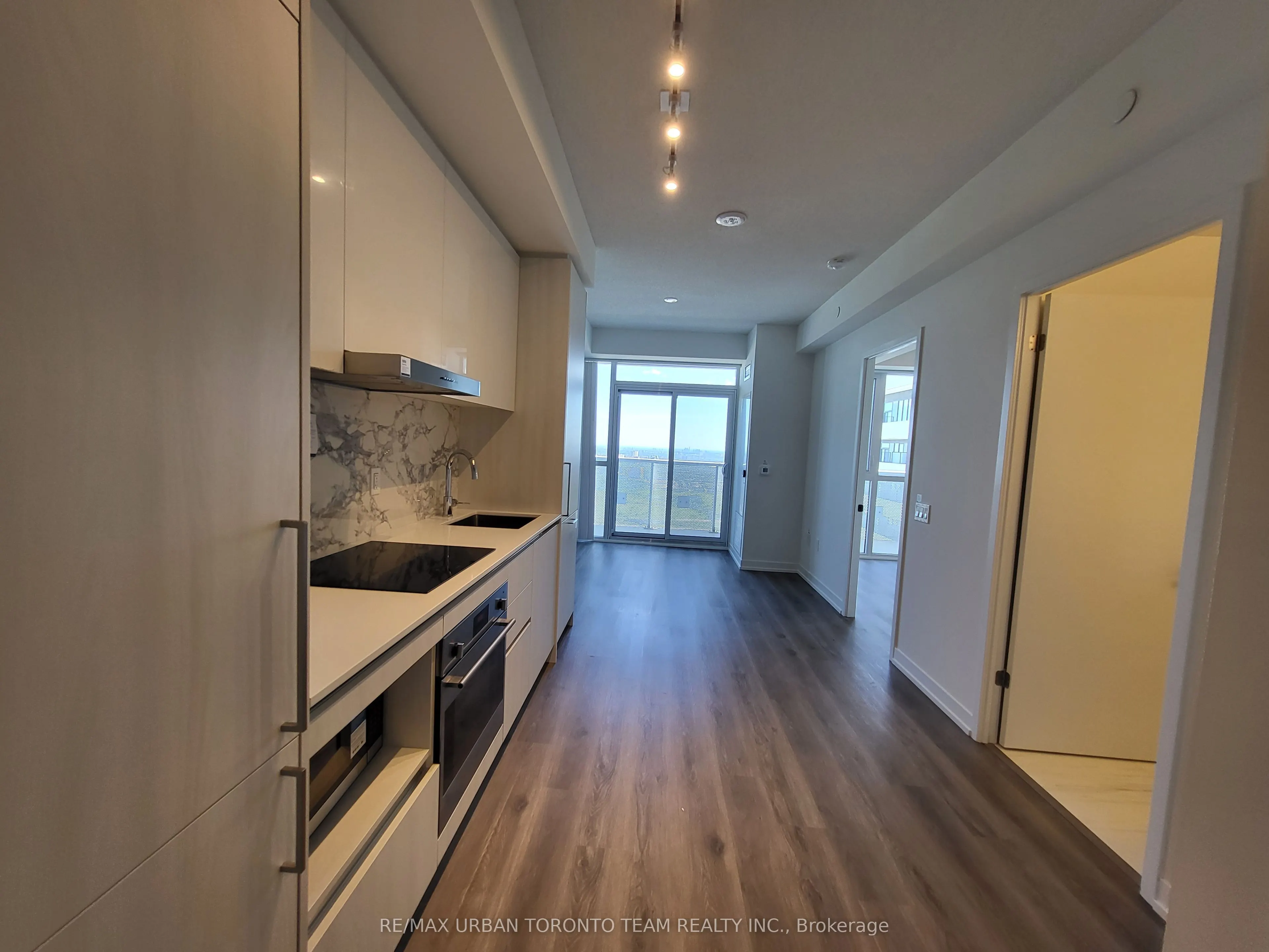 225 Commerce Street #5805
