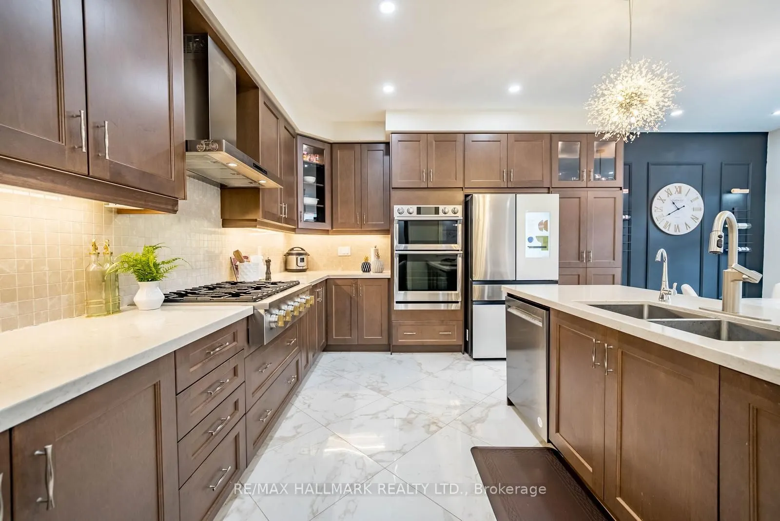 170 Fallharvest Way