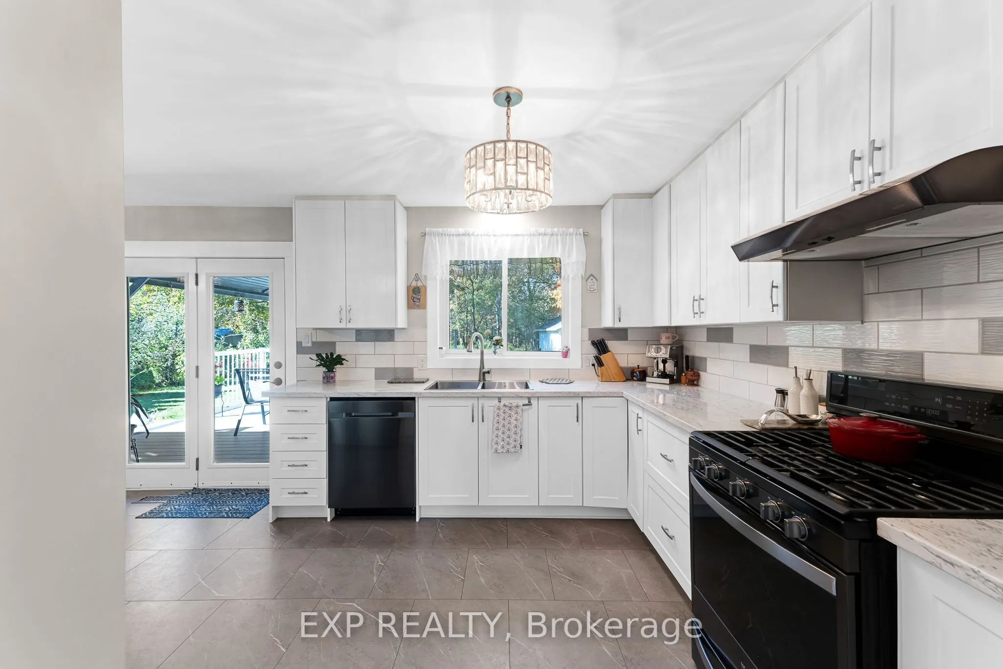 4 Burbank Circle