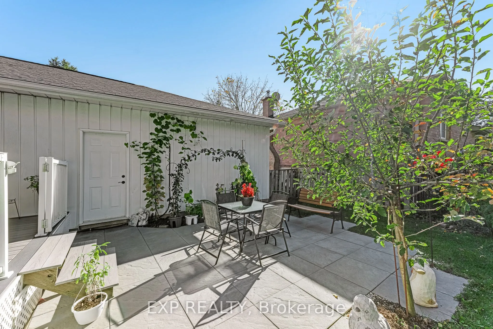 4 Burbank Circle