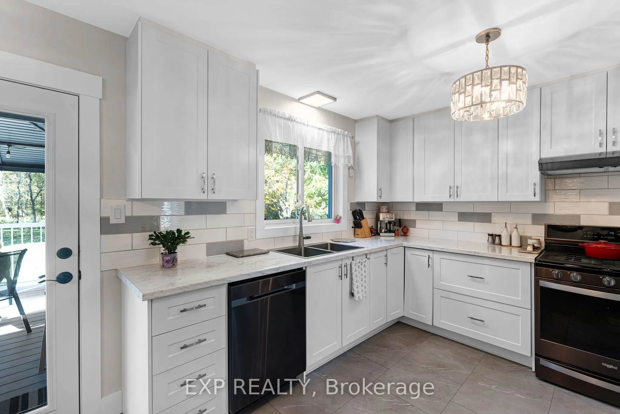 4 Burbank Circle