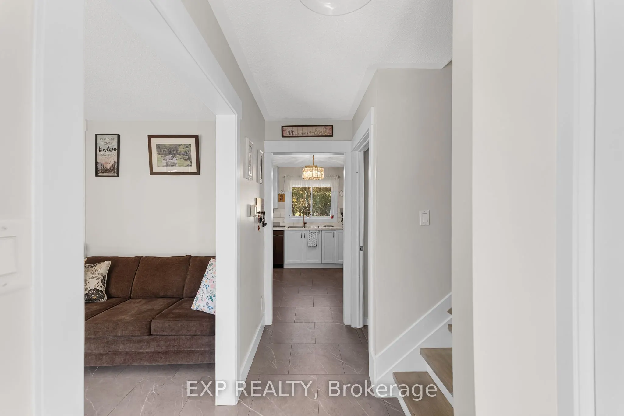 4 Burbank Circle