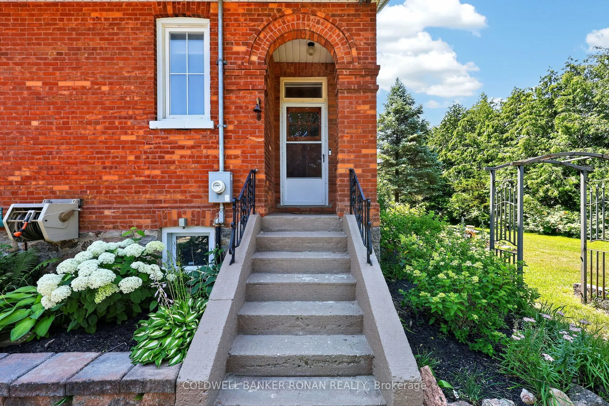 4087 Concession Rd 5