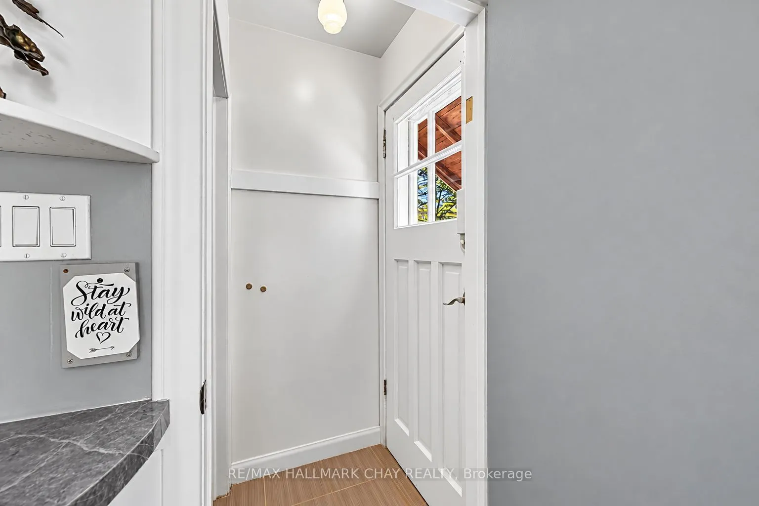 90 Roxborough Road