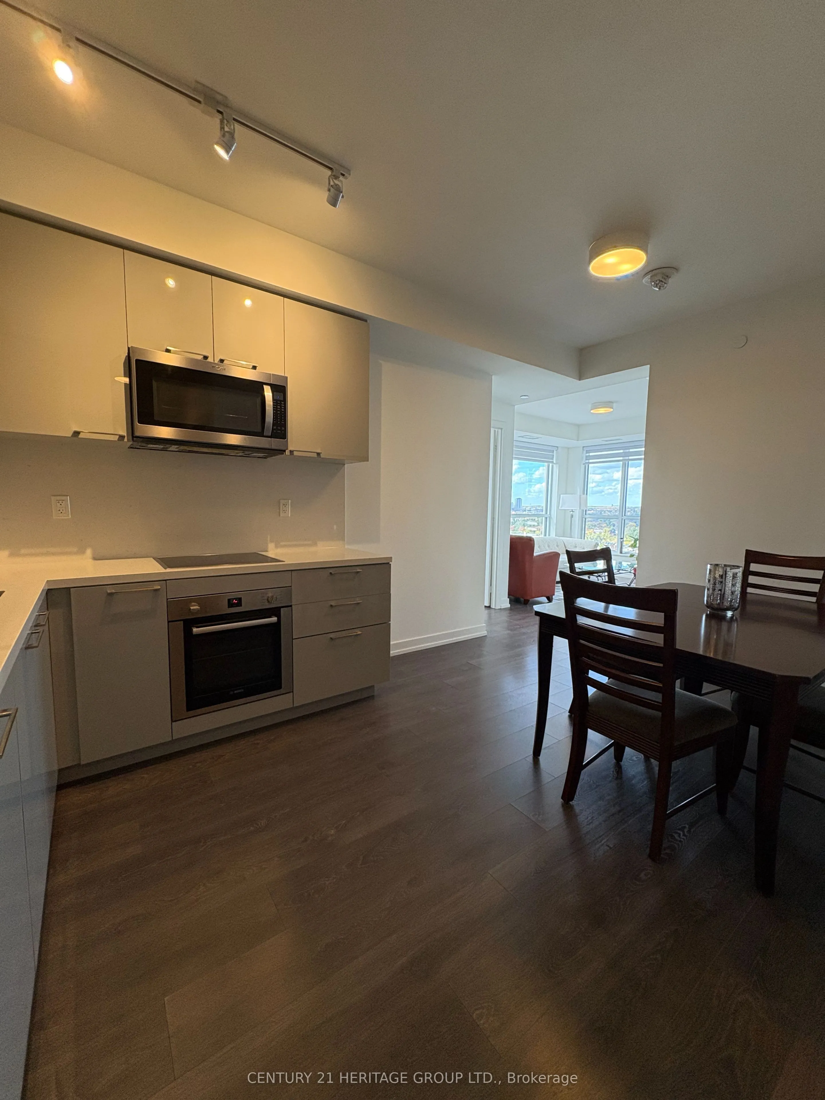 1 Grandview Avenue #1002