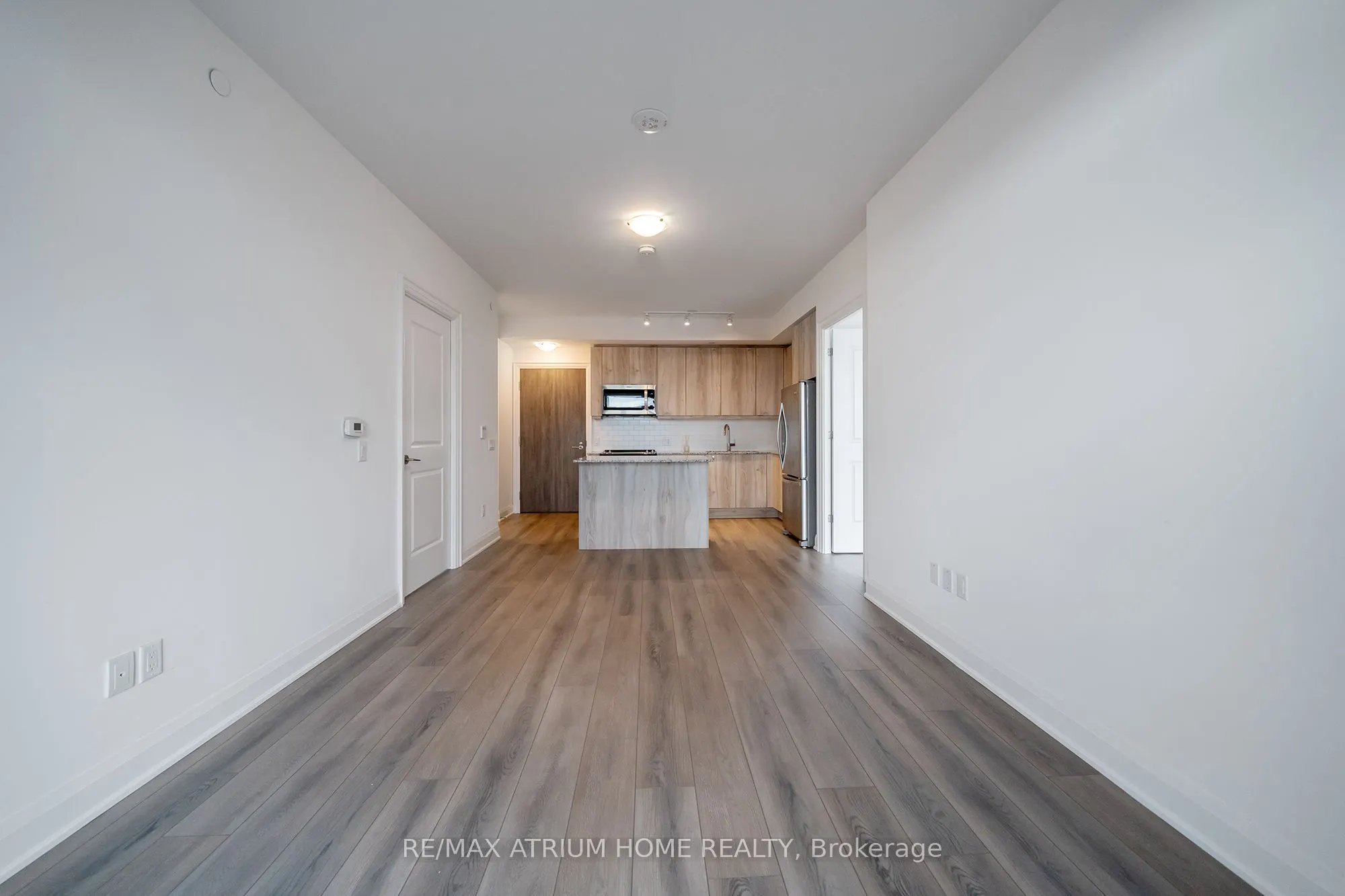 10 Gatineau Drive #1004