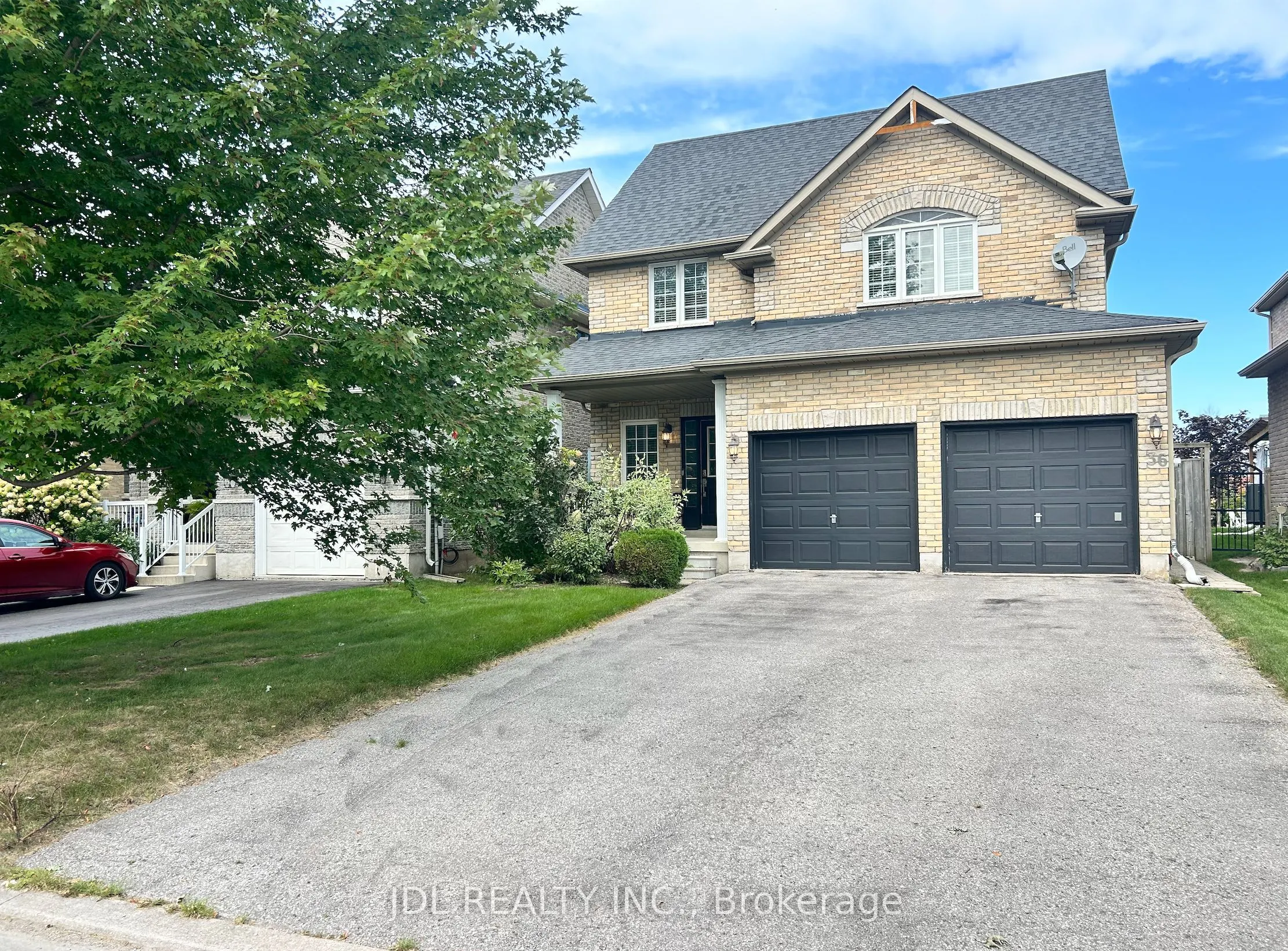 36 Laurelbank Crescent