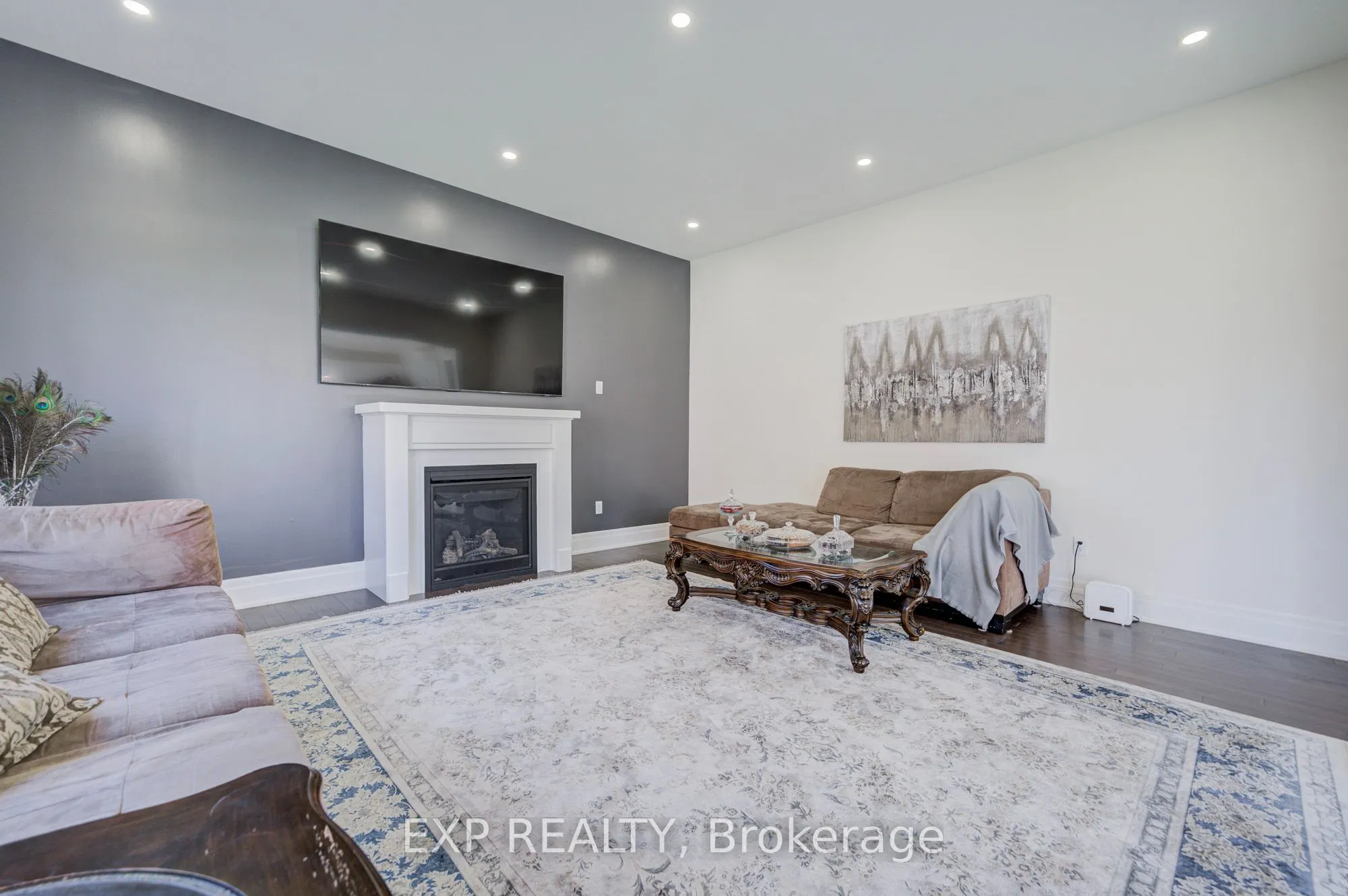 2 Pietrowski Drive
