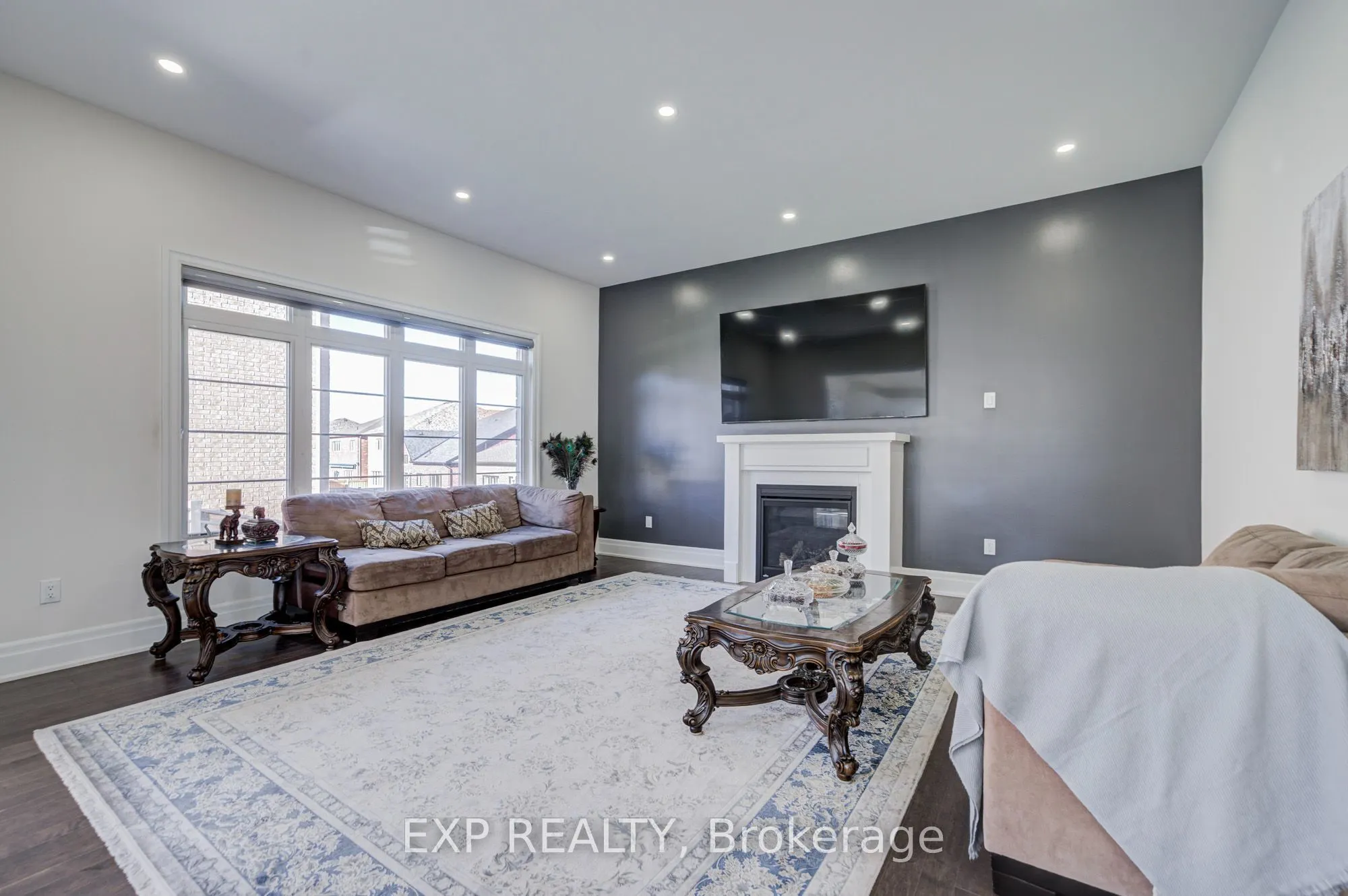 2 Pietrowski Drive