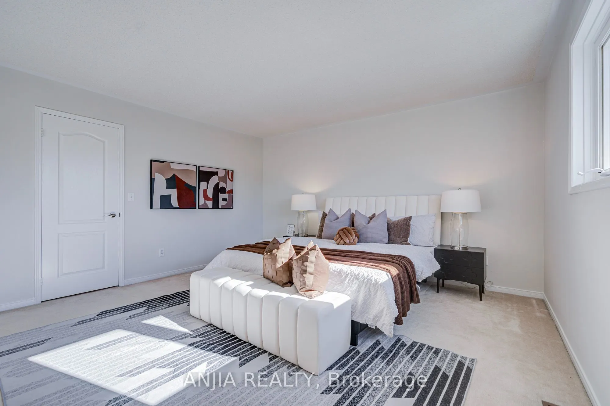 17 Charrington Crescent