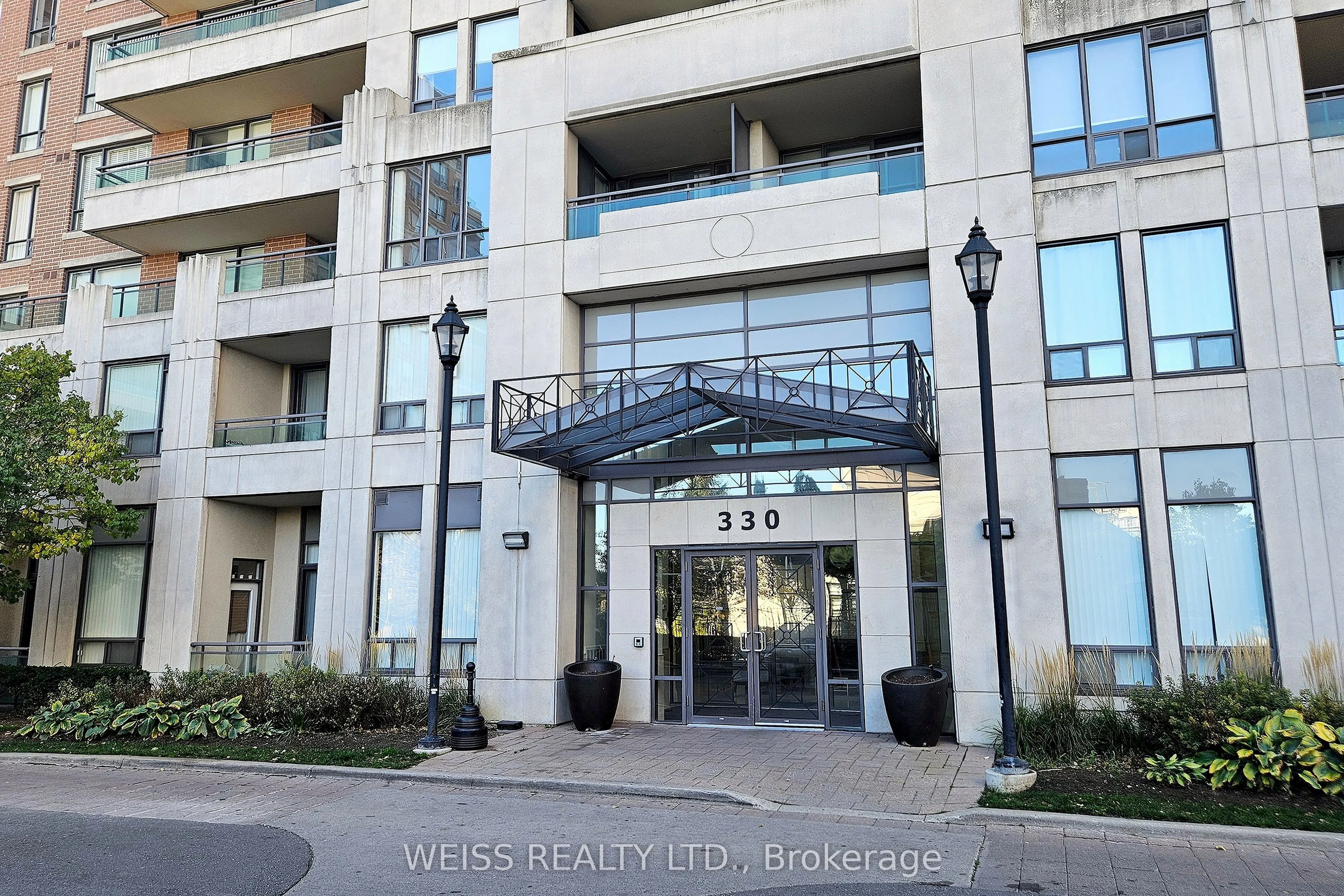 330 Red Maple Road #205