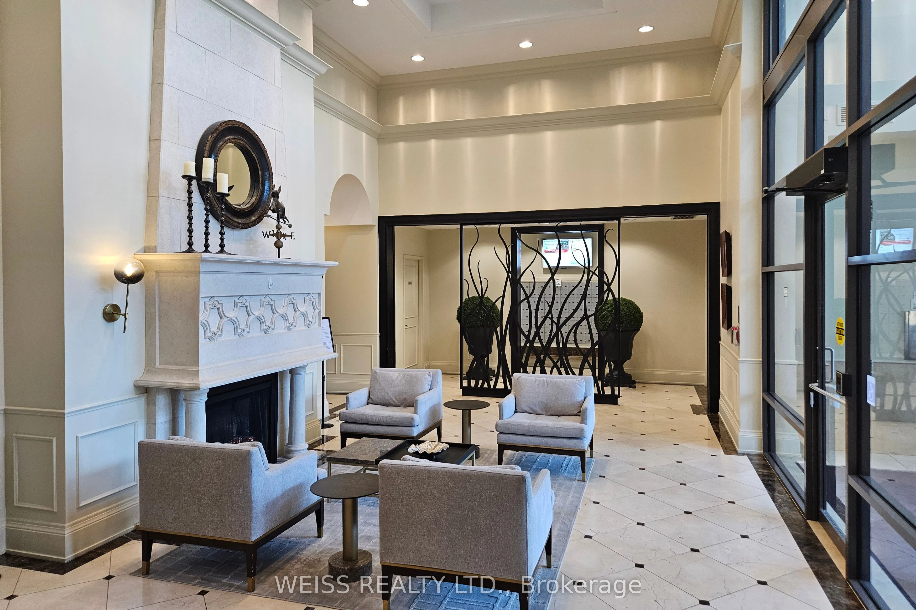 330 Red Maple Road #205