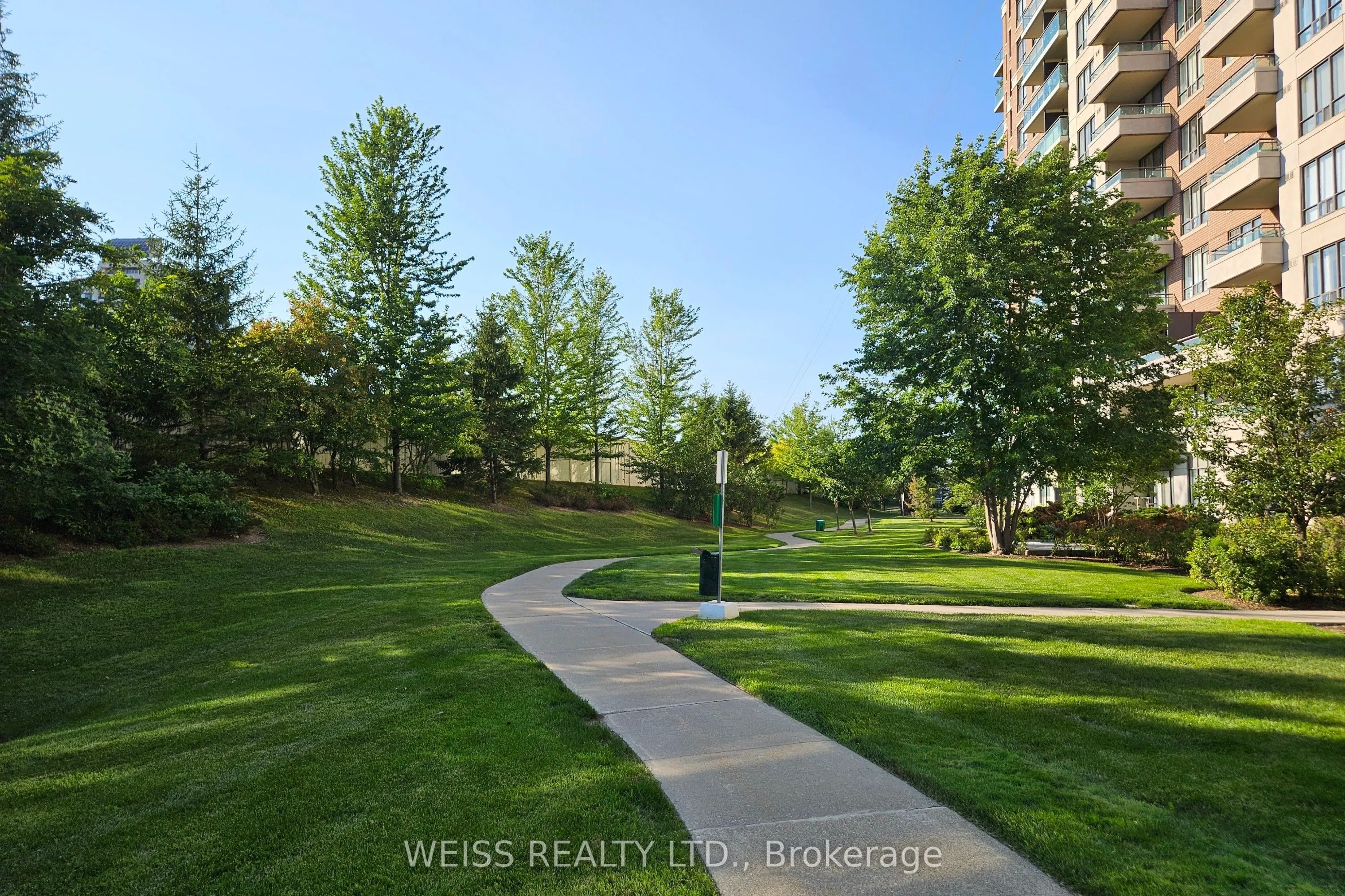 330 Red Maple Road #205