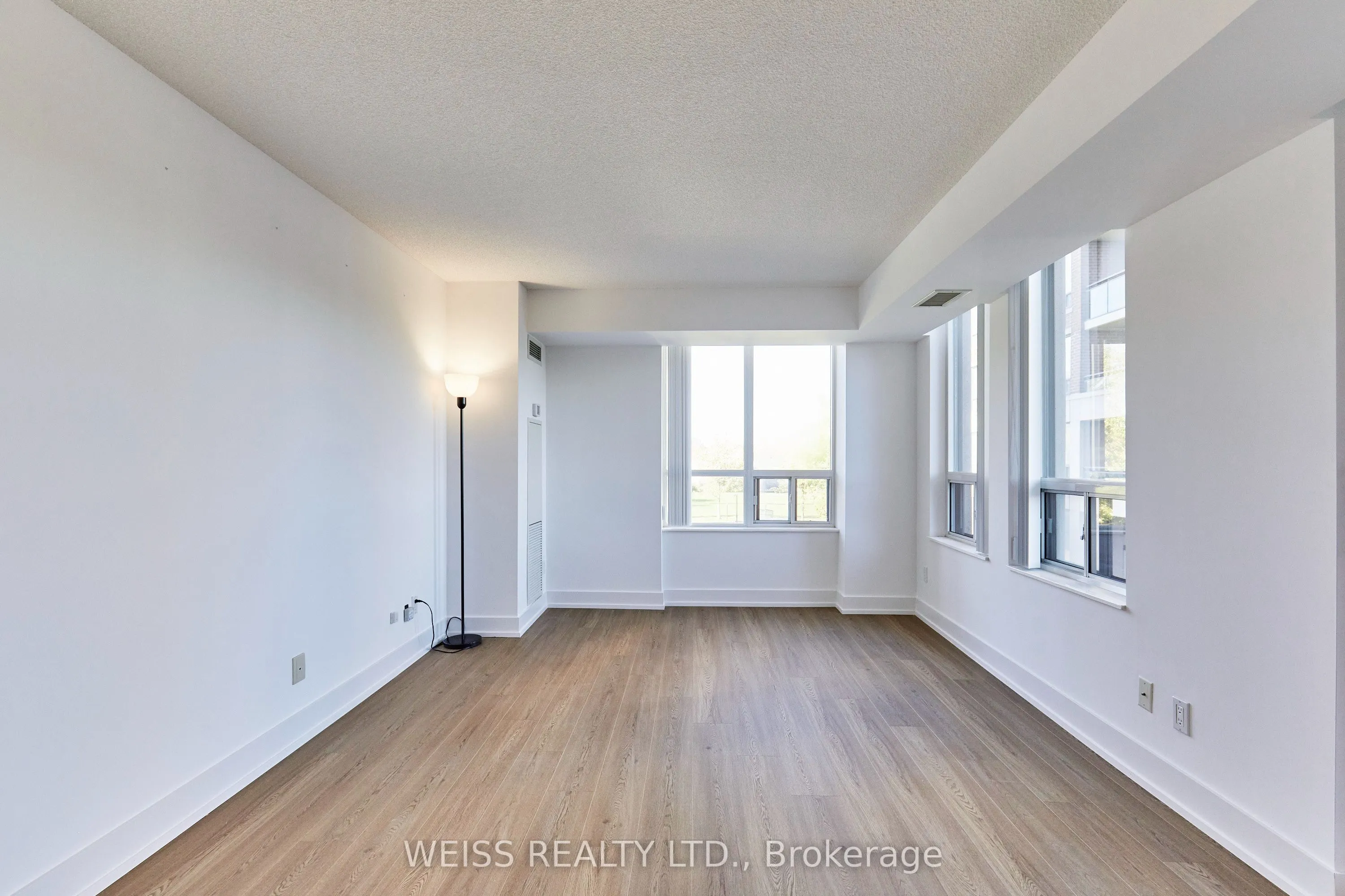 330 Red Maple Road #205