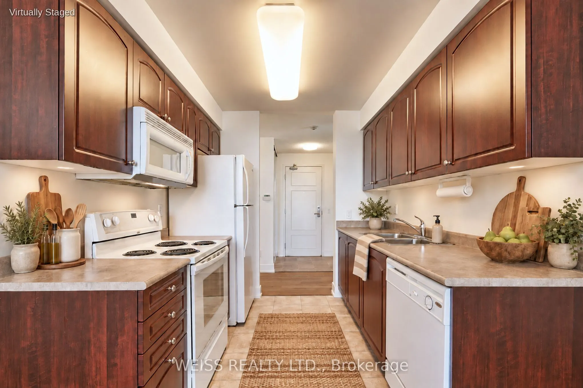 330 Red Maple Road #205