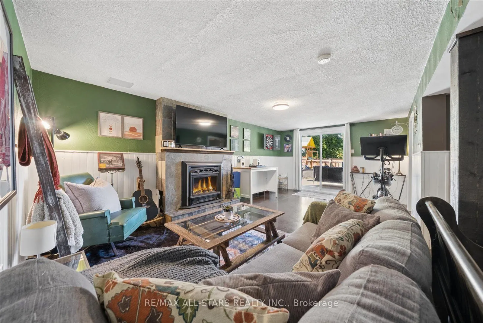 538 Highland Crescent