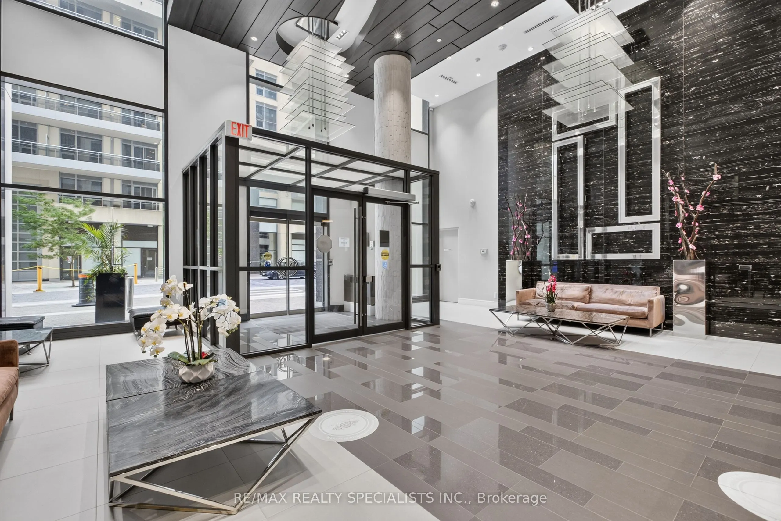 9201 Yonge Street #NW 1004