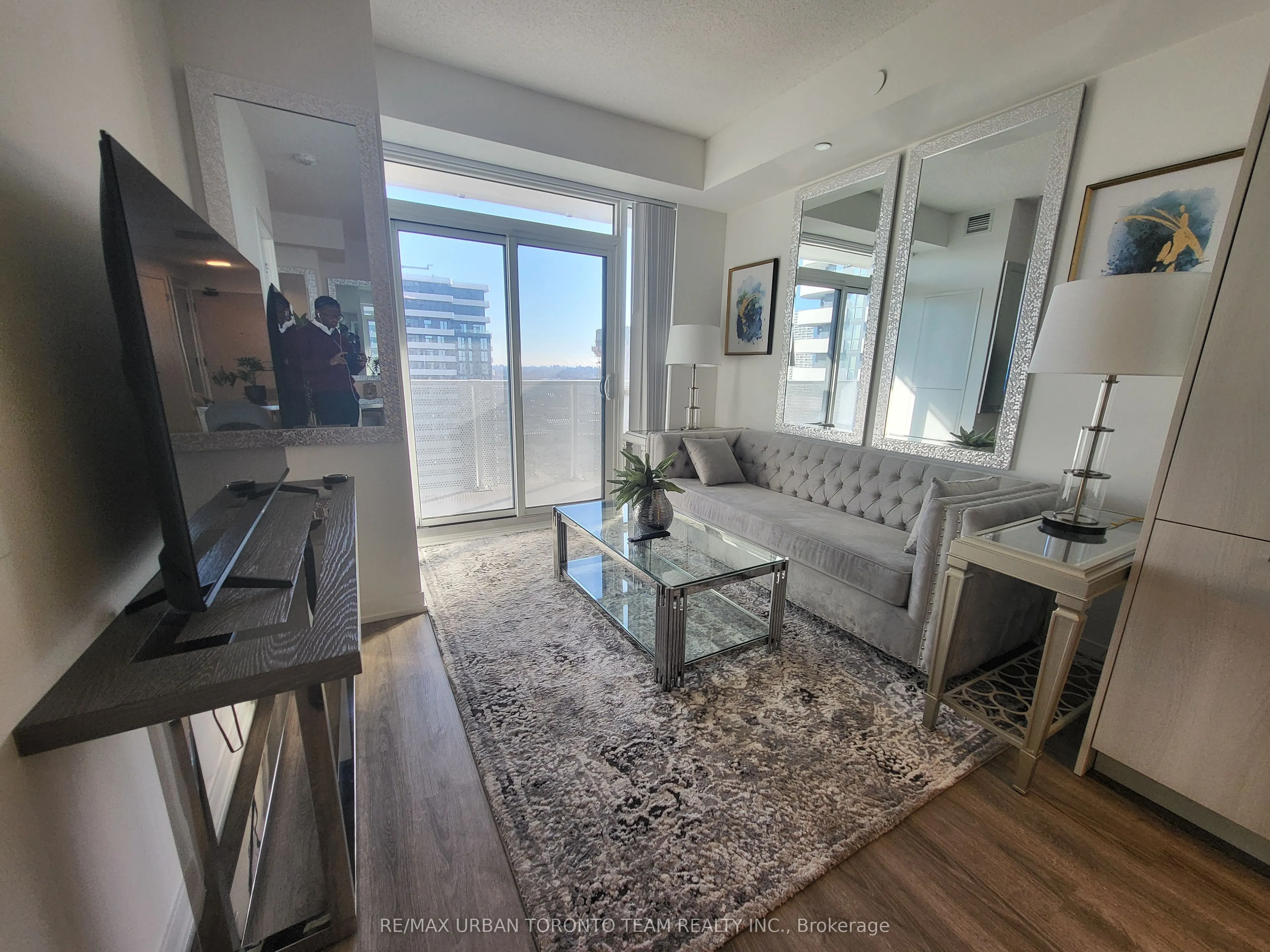 195 Commerce Street #4616